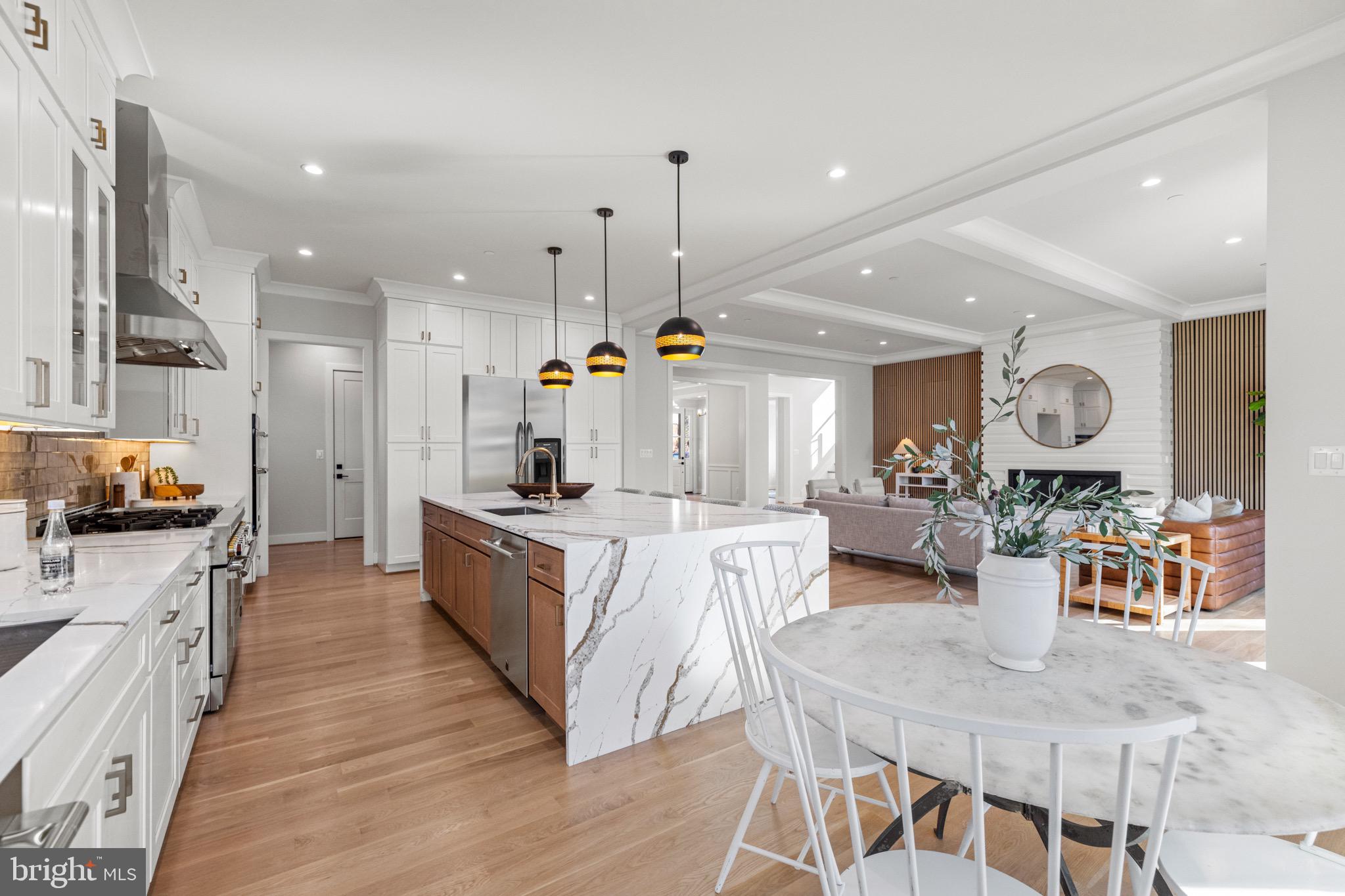 COHASSET - Residential