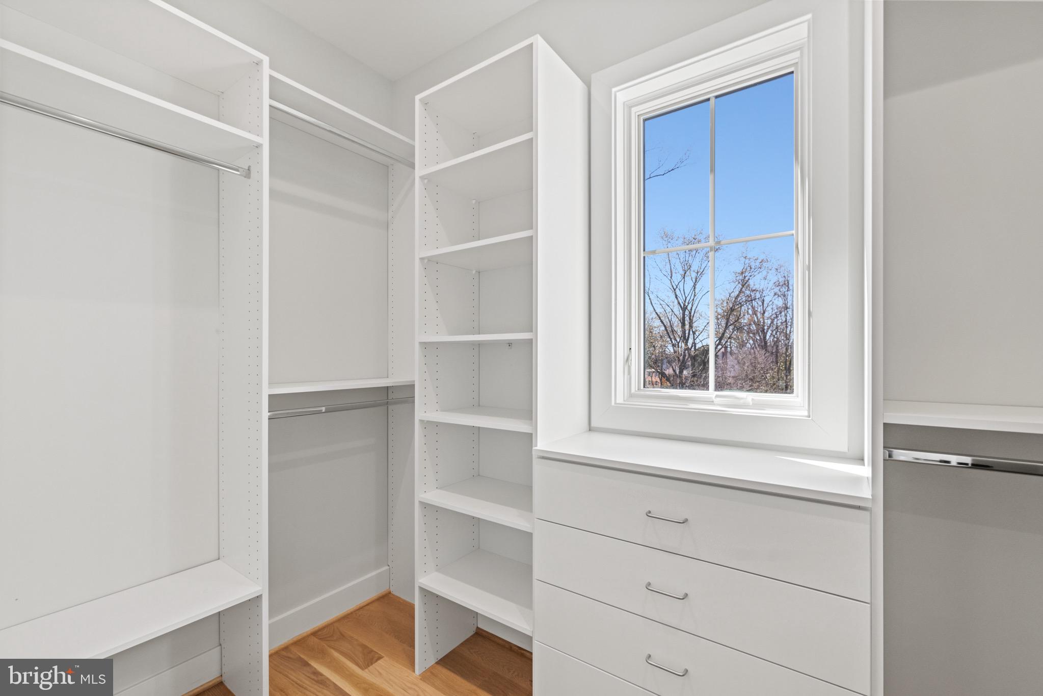 COHASSET - Residential