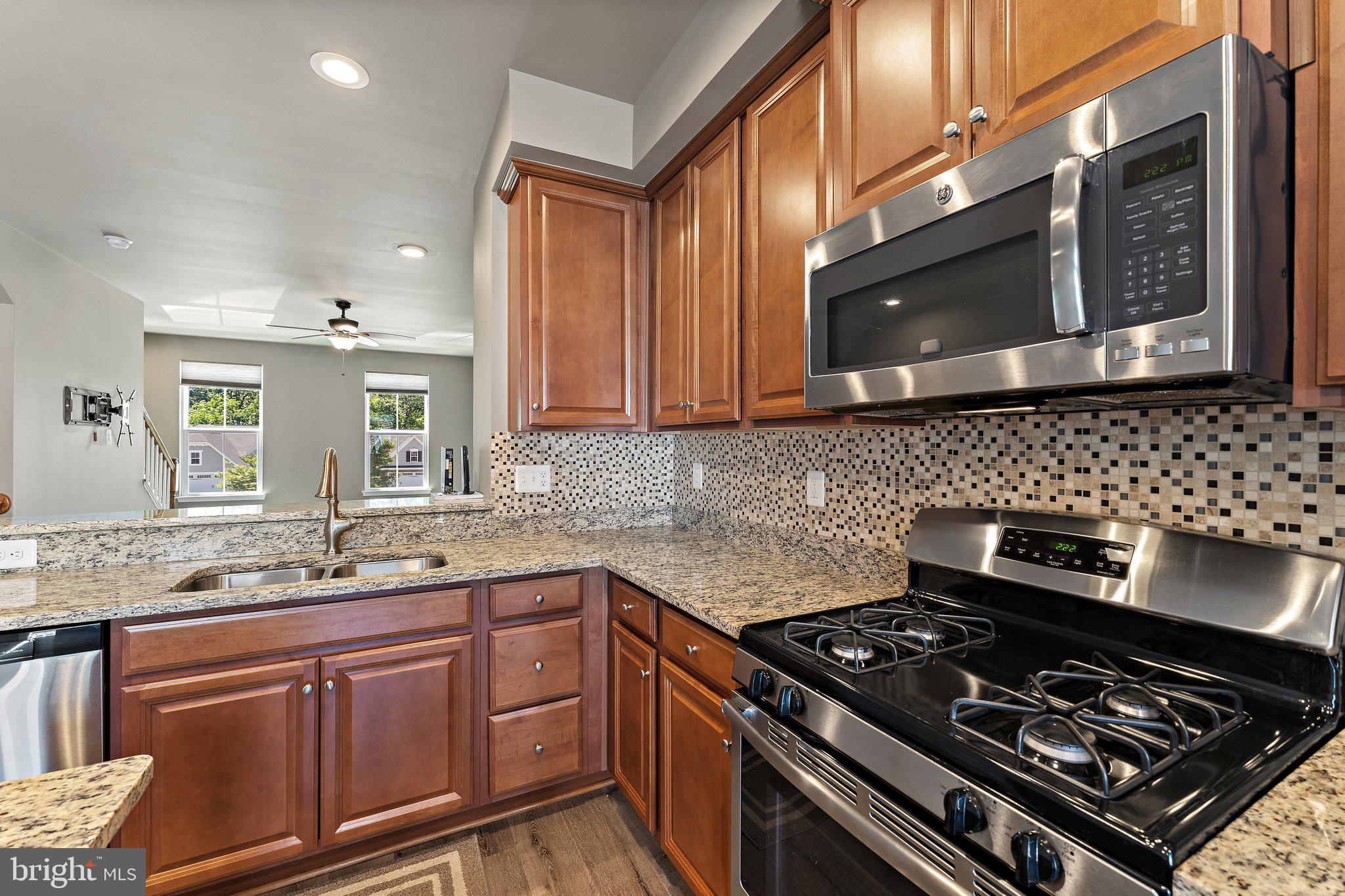 WESTRIDGE CONDOMINIUM - Residential