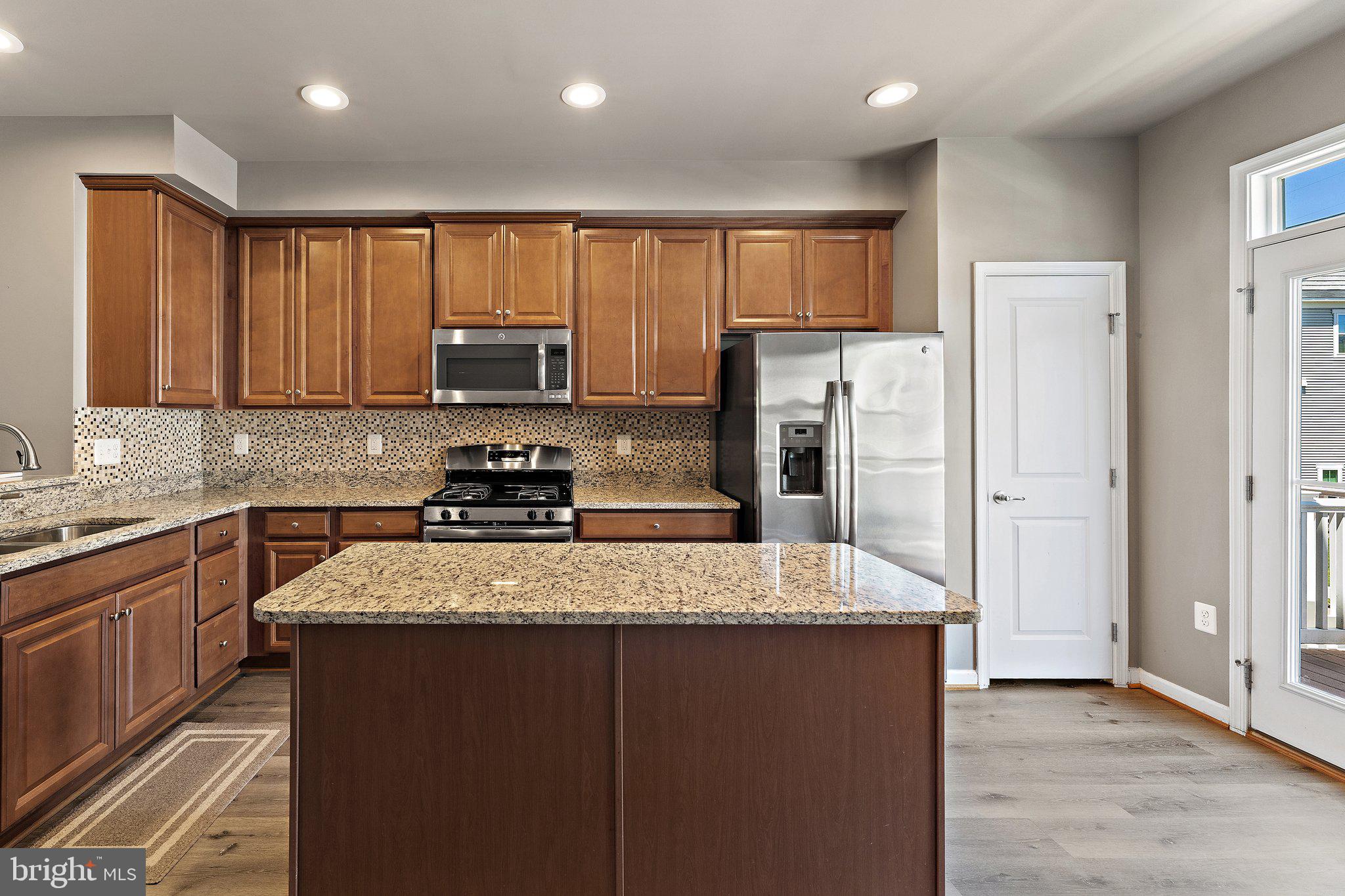 WESTRIDGE CONDOMINIUM - Residential