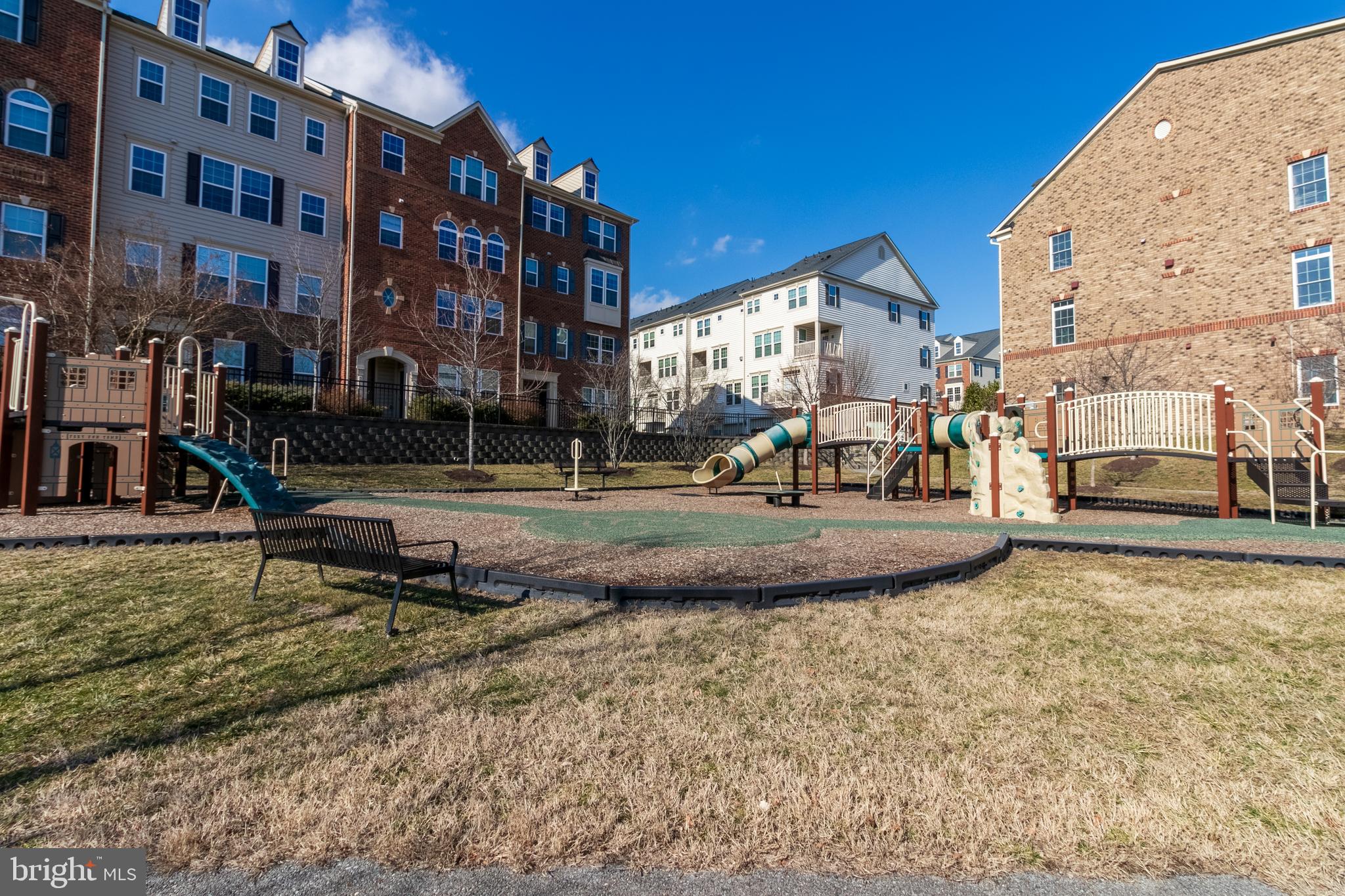 GREENBELT STATION - Residential