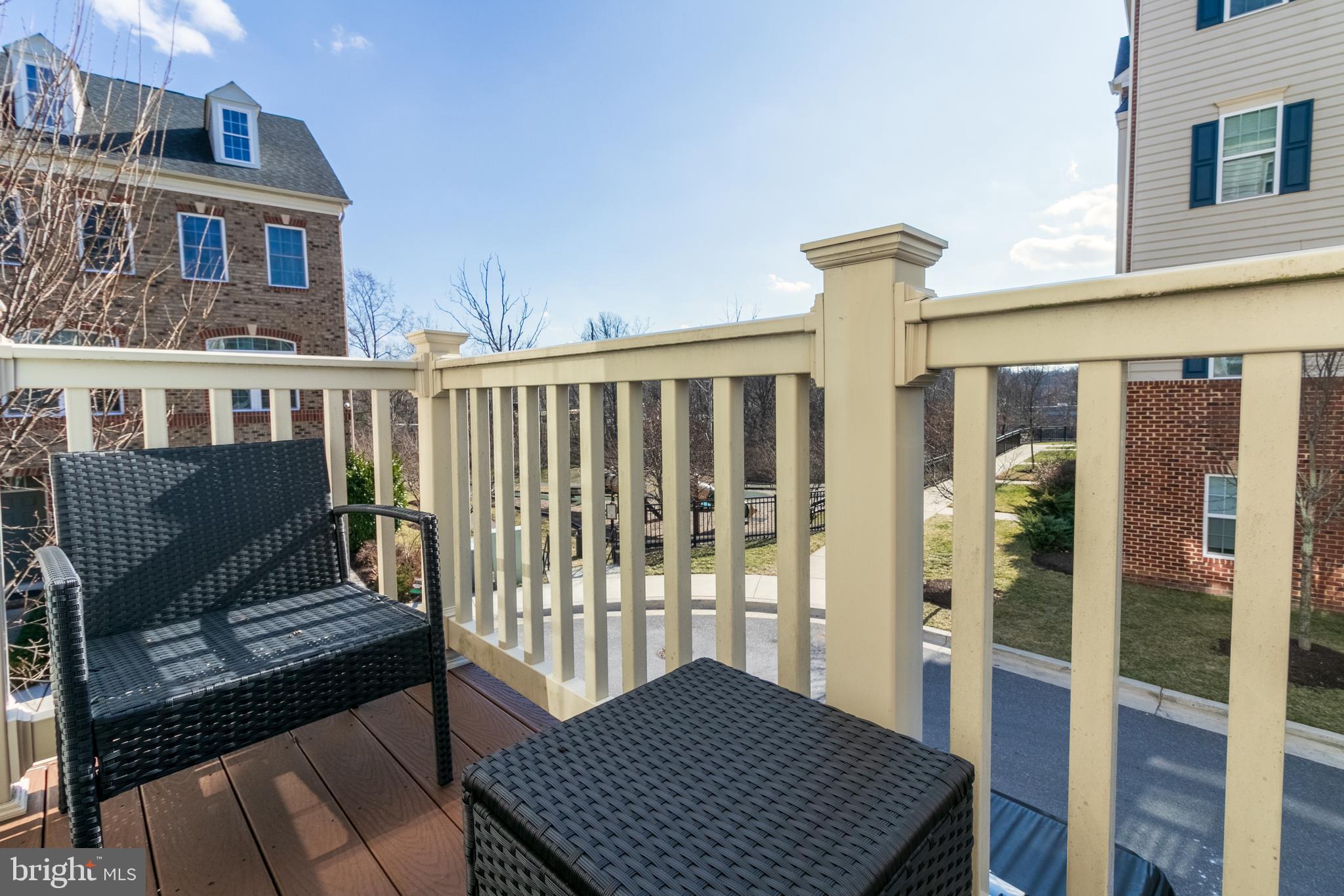 GREENBELT STATION - Residential