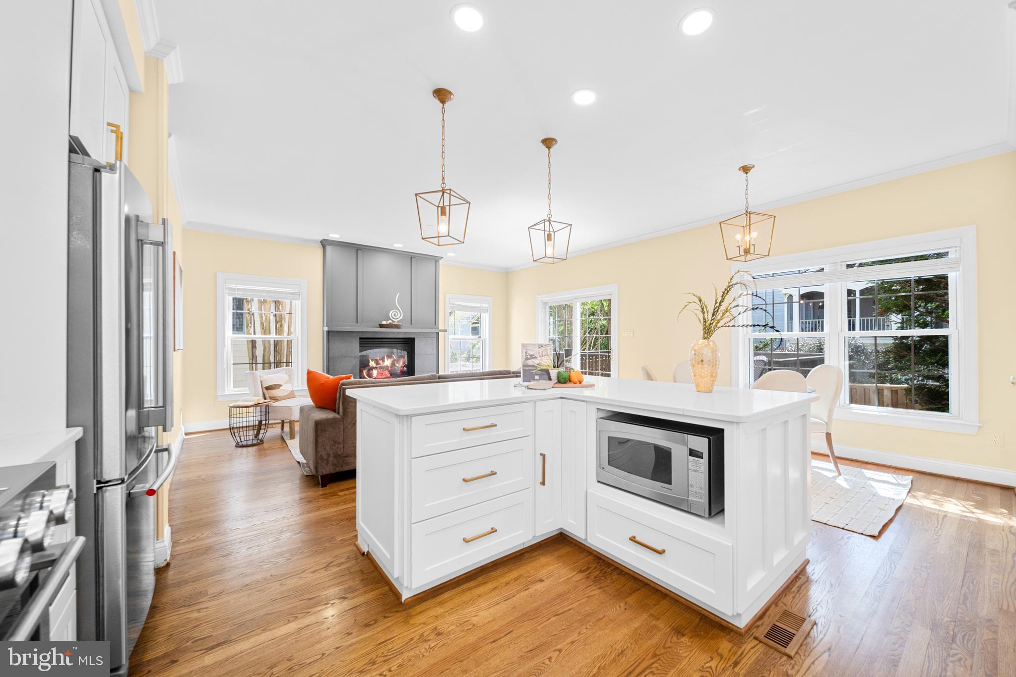 6925 OLD DOMINION DRIVE