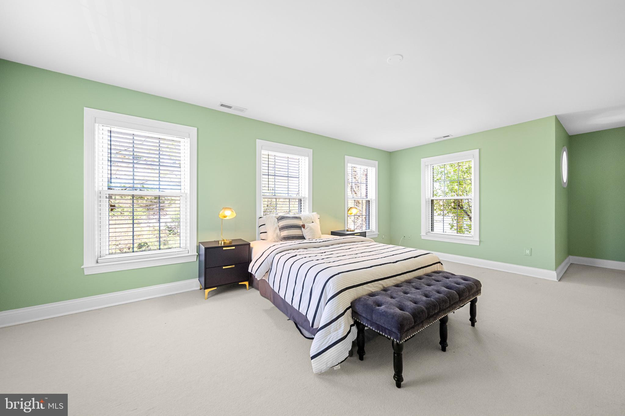 WEST MC LEAN - Residential