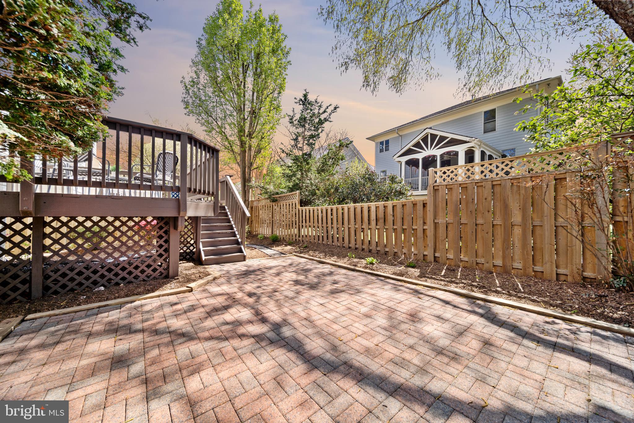 WEST MC LEAN - Residential