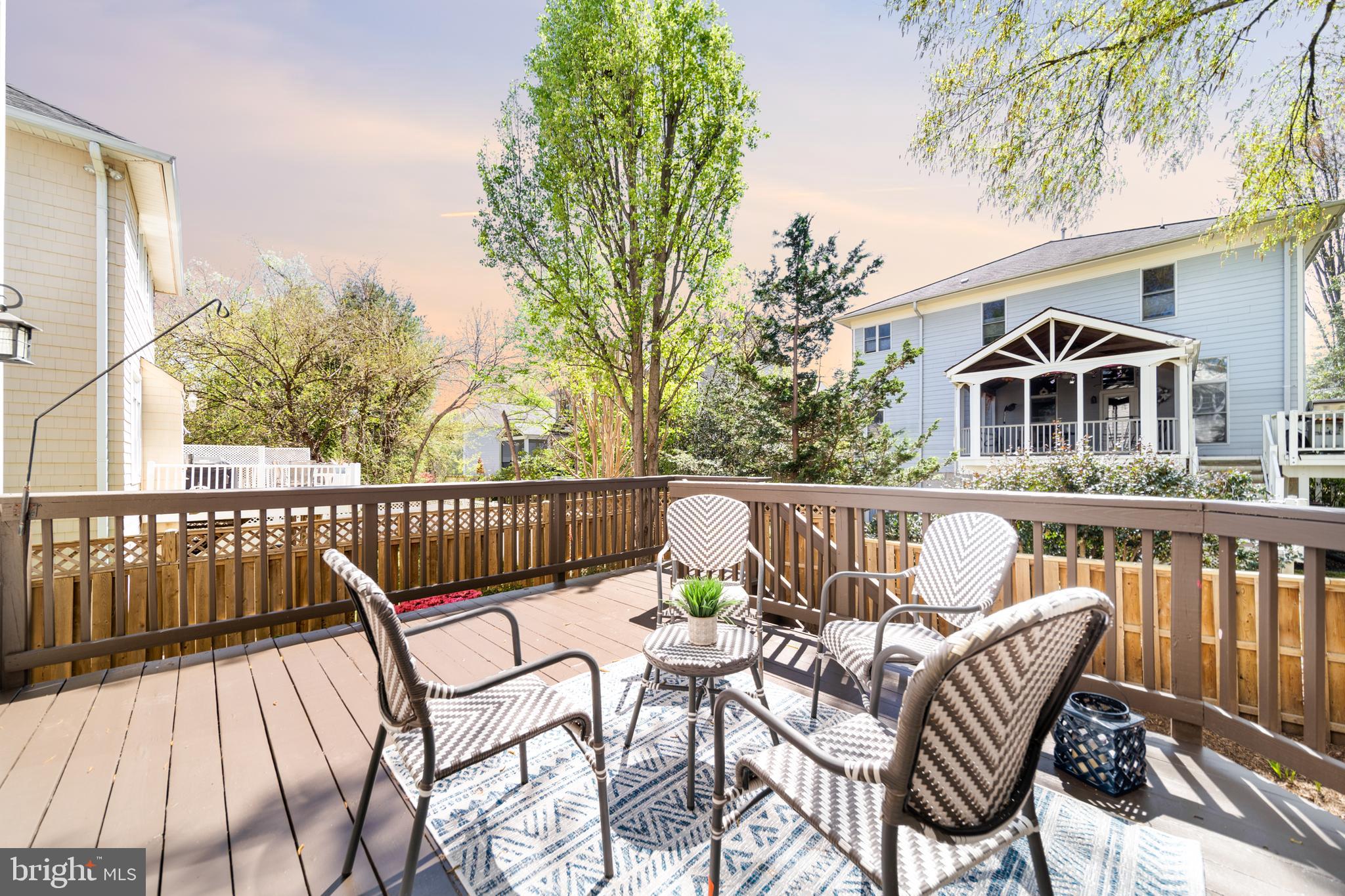 WEST MC LEAN - Residential