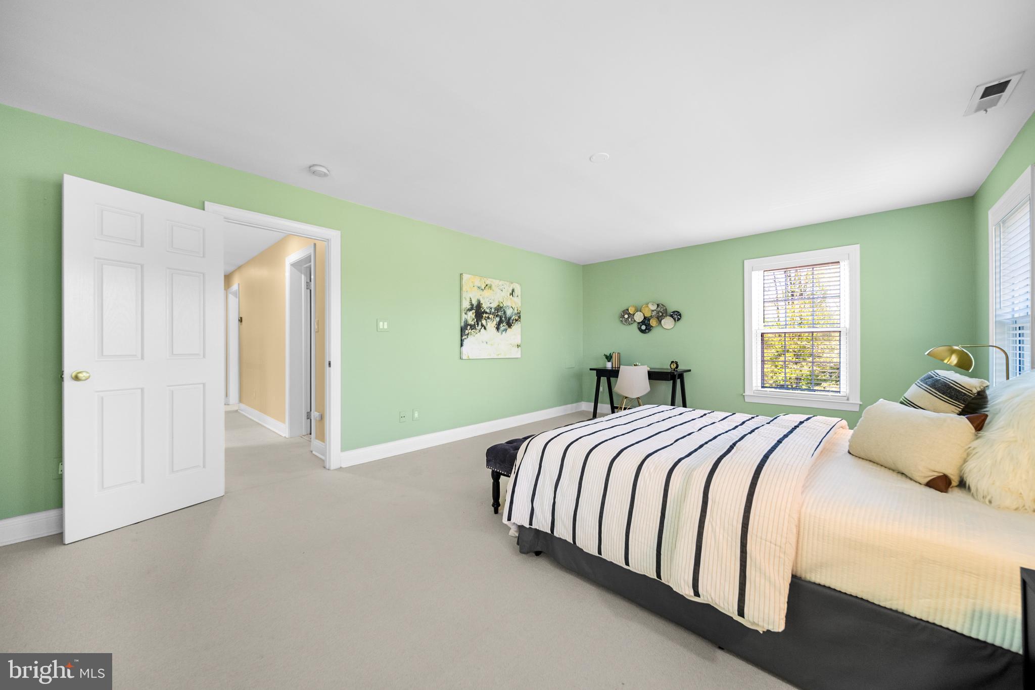 WEST MC LEAN - Residential