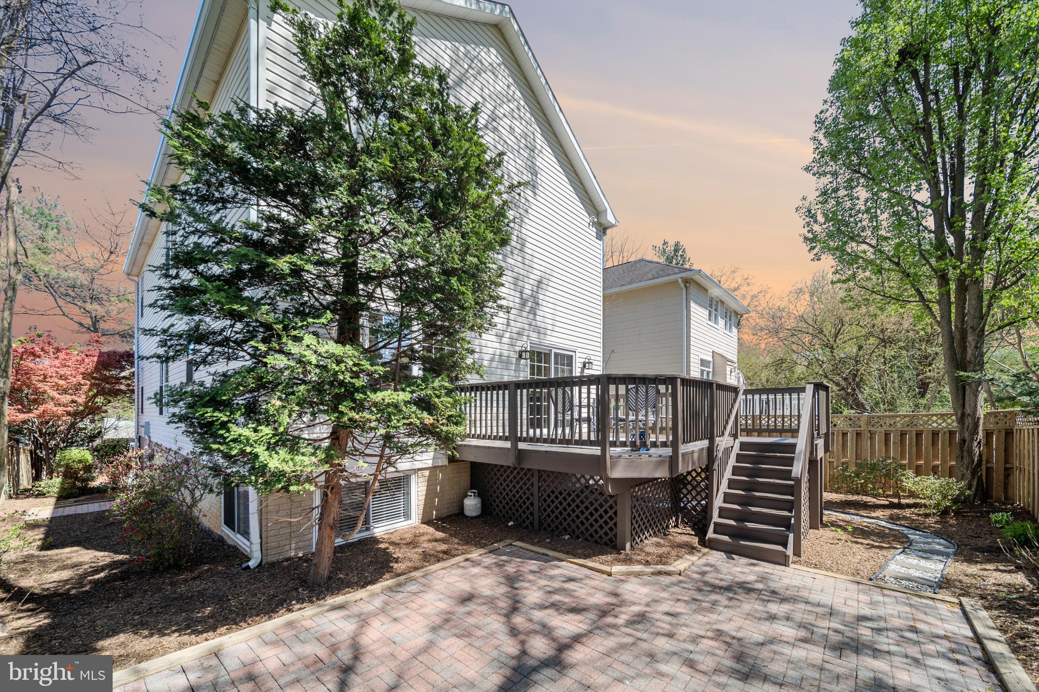 WEST MC LEAN - Residential