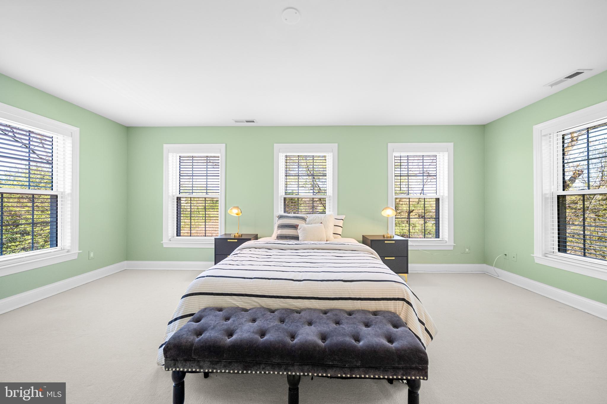 WEST MC LEAN - Residential