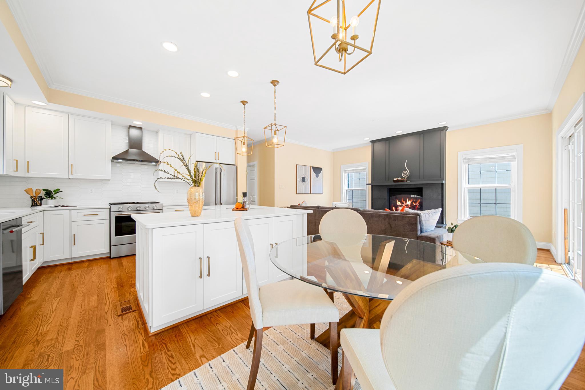 WEST MC LEAN - Residential