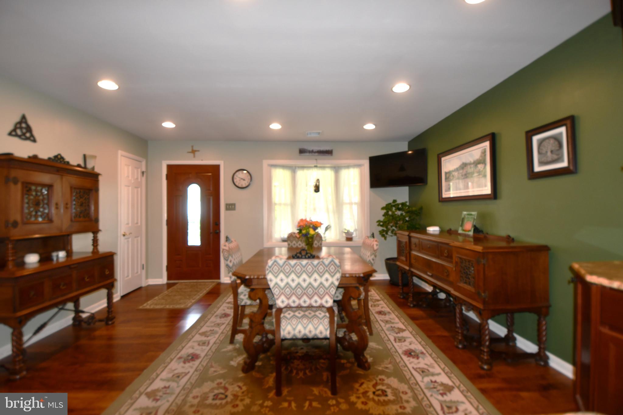 TREVOSE - Residential