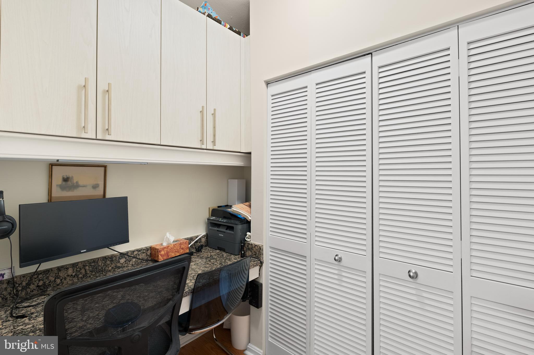 MARQUIS AT VIENNA STATION - Residential