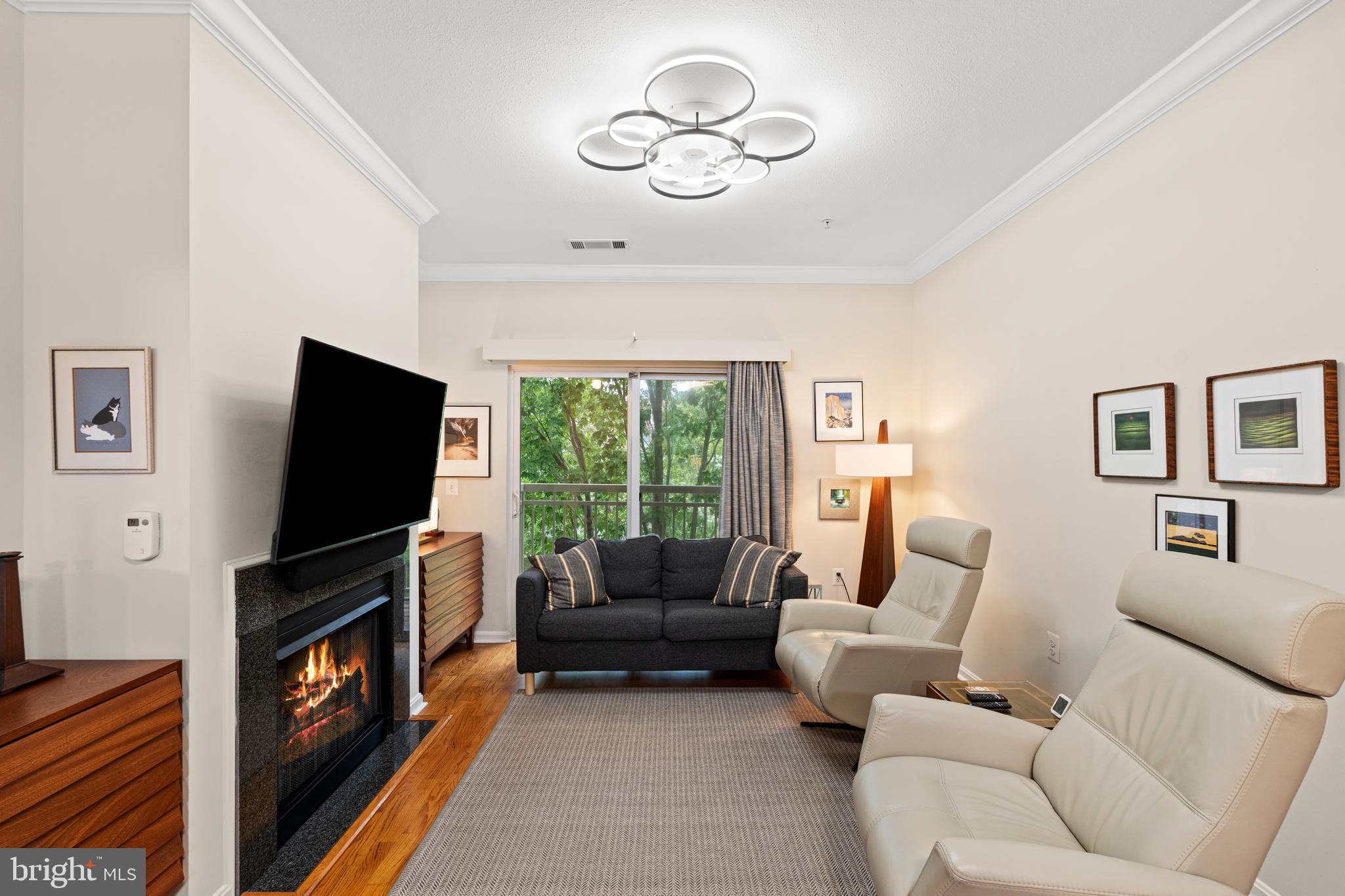 MARQUIS AT VIENNA STATION - Residential