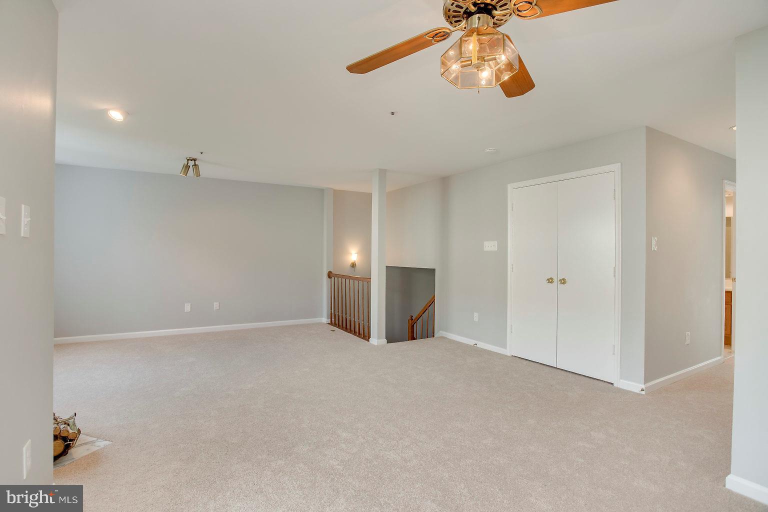 BRIDGEPORT - Residential