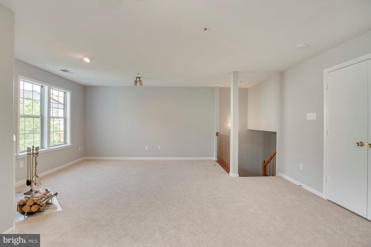 BRIDGEPORT - Residential