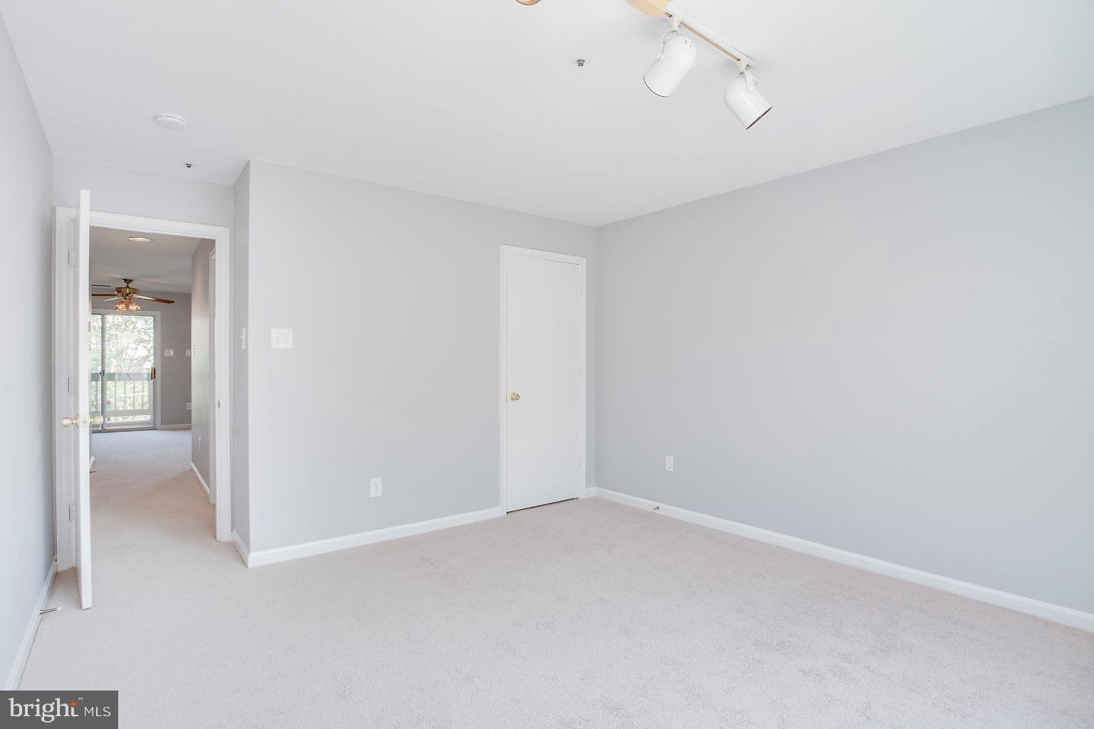 BRIDGEPORT - Residential