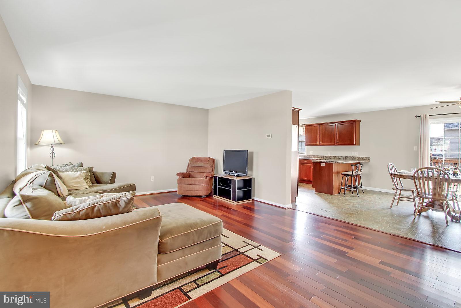 ALLYSON'S CROSSING - Residential