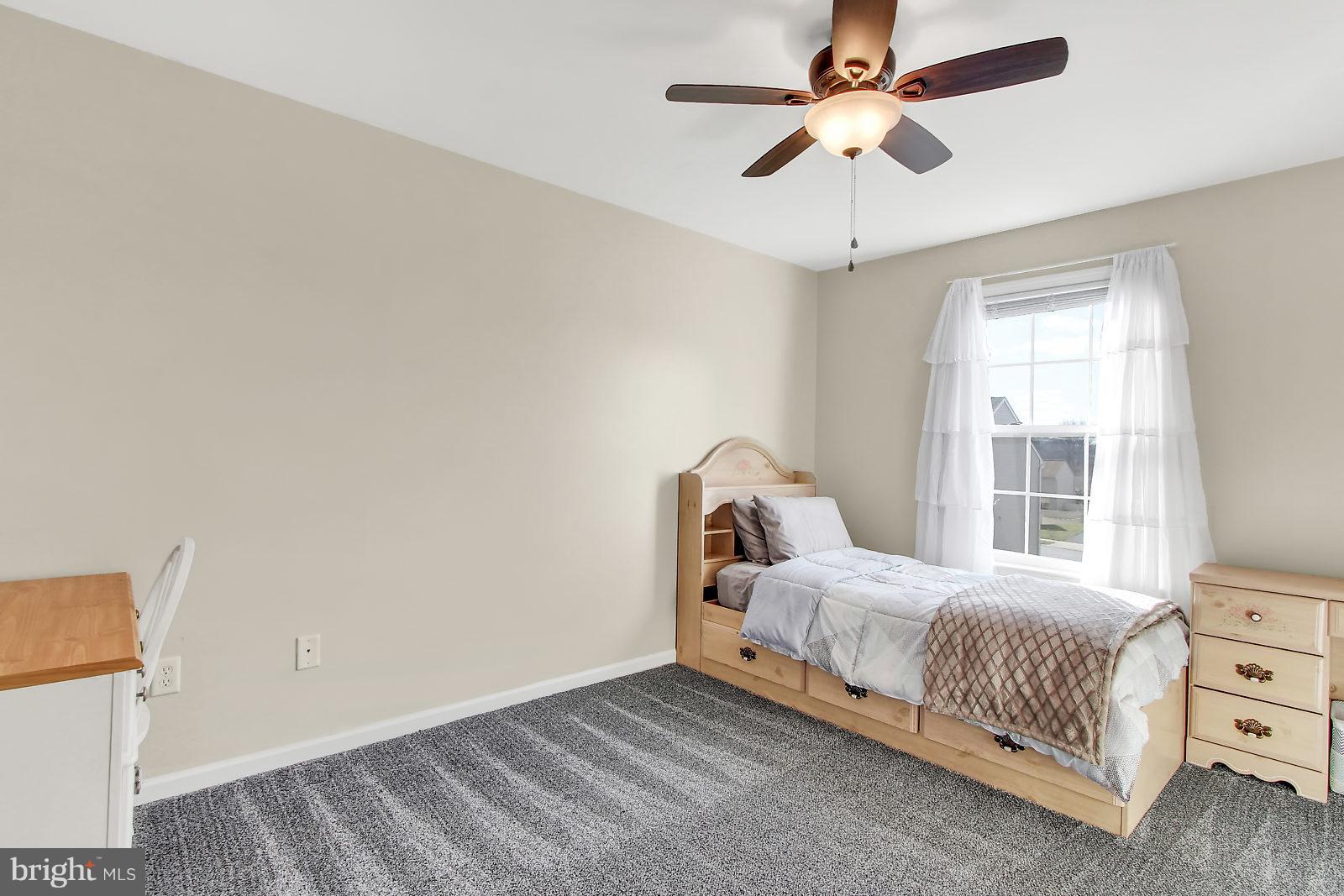 ALLYSON'S CROSSING - Residential