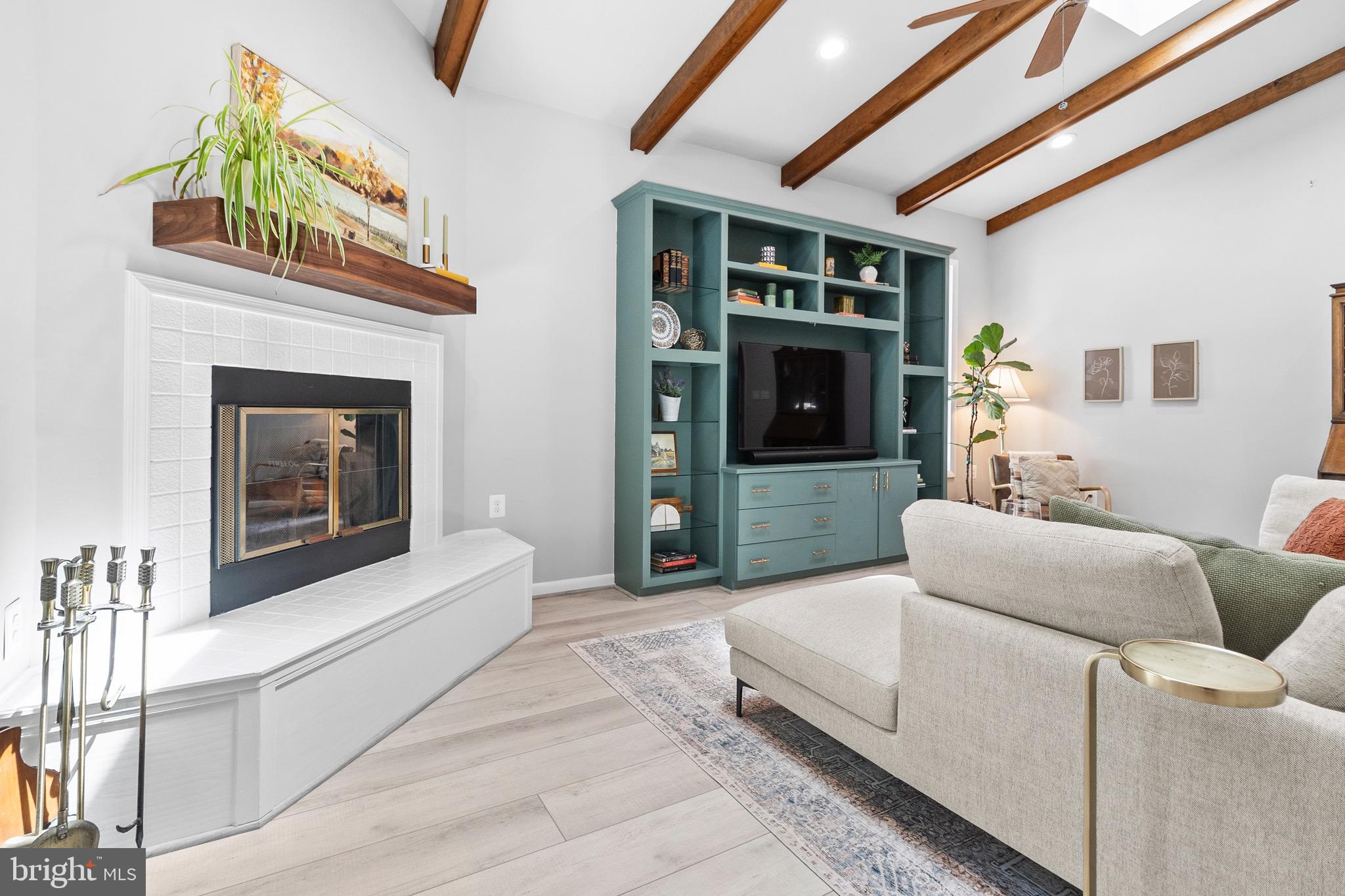 HOLMES RUN ACRES - Residential