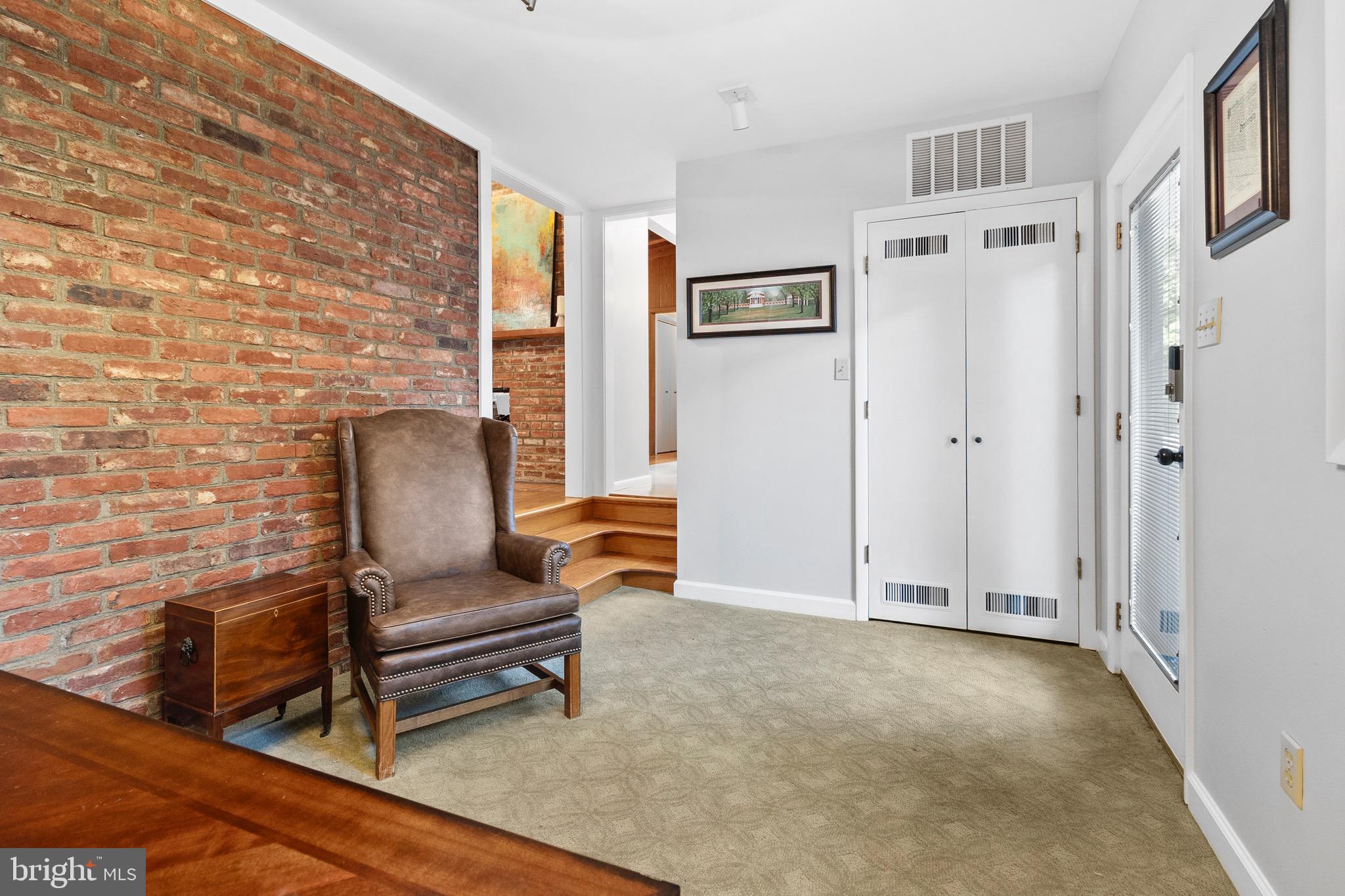 HOLMES RUN ACRES - Residential