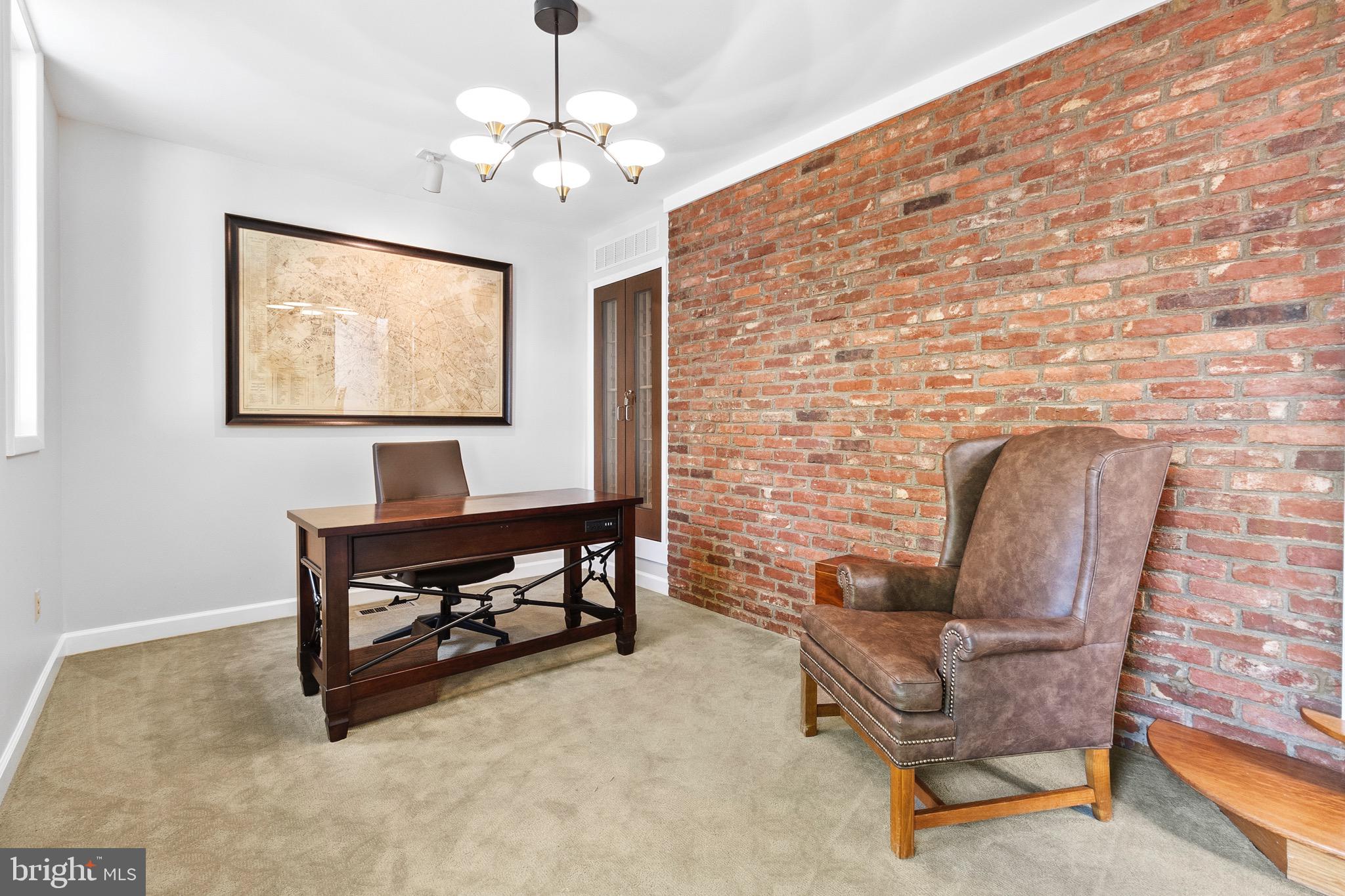 HOLMES RUN ACRES - Residential