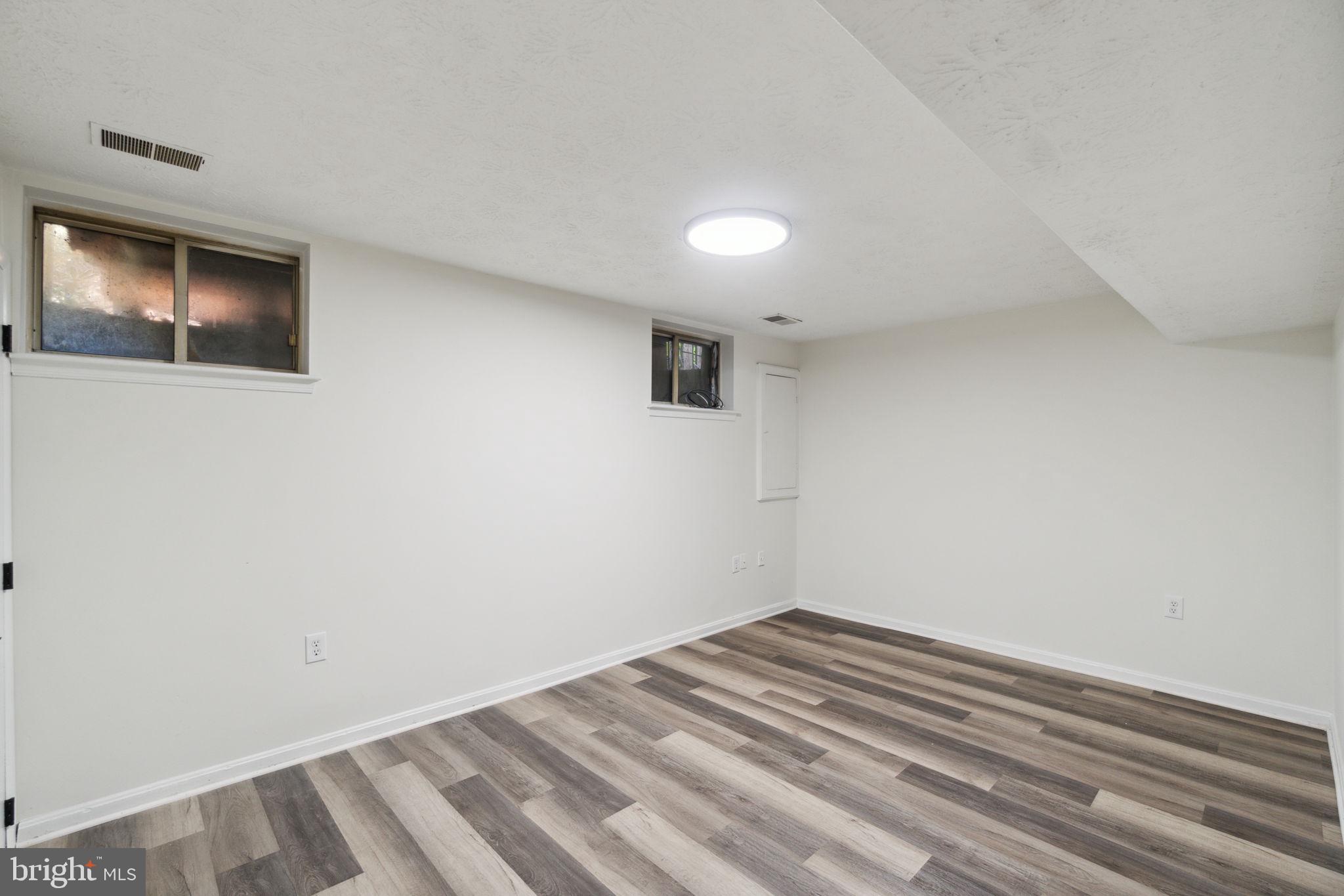 THE COLONY - Residential