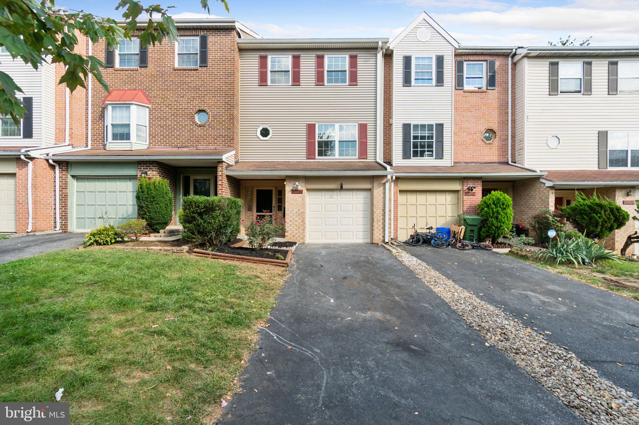 THE COLONY - Residential