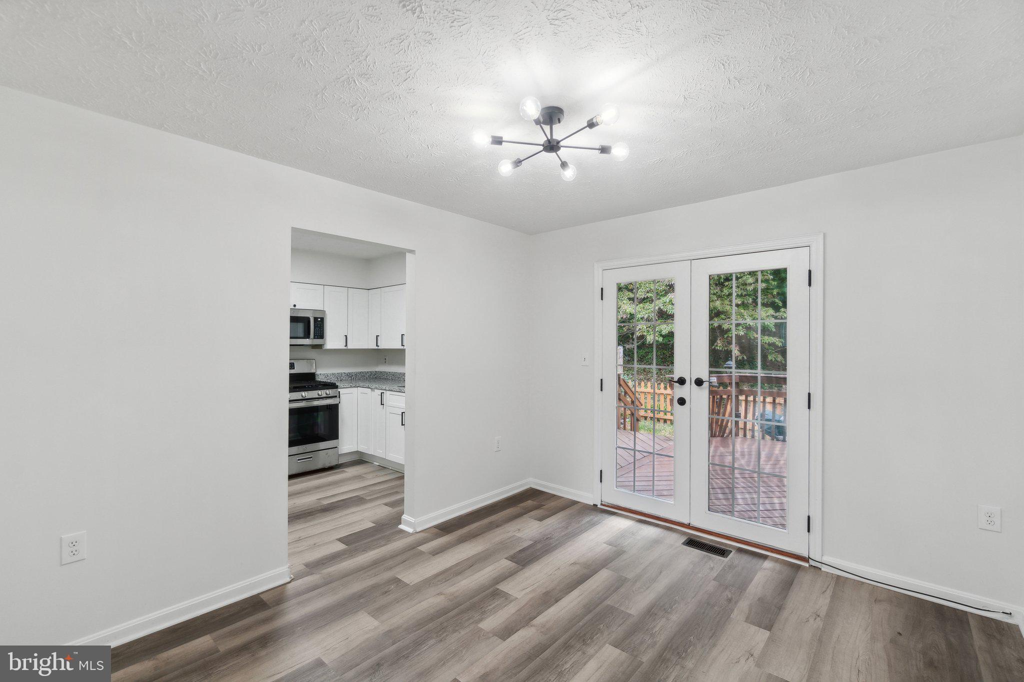 THE COLONY - Residential