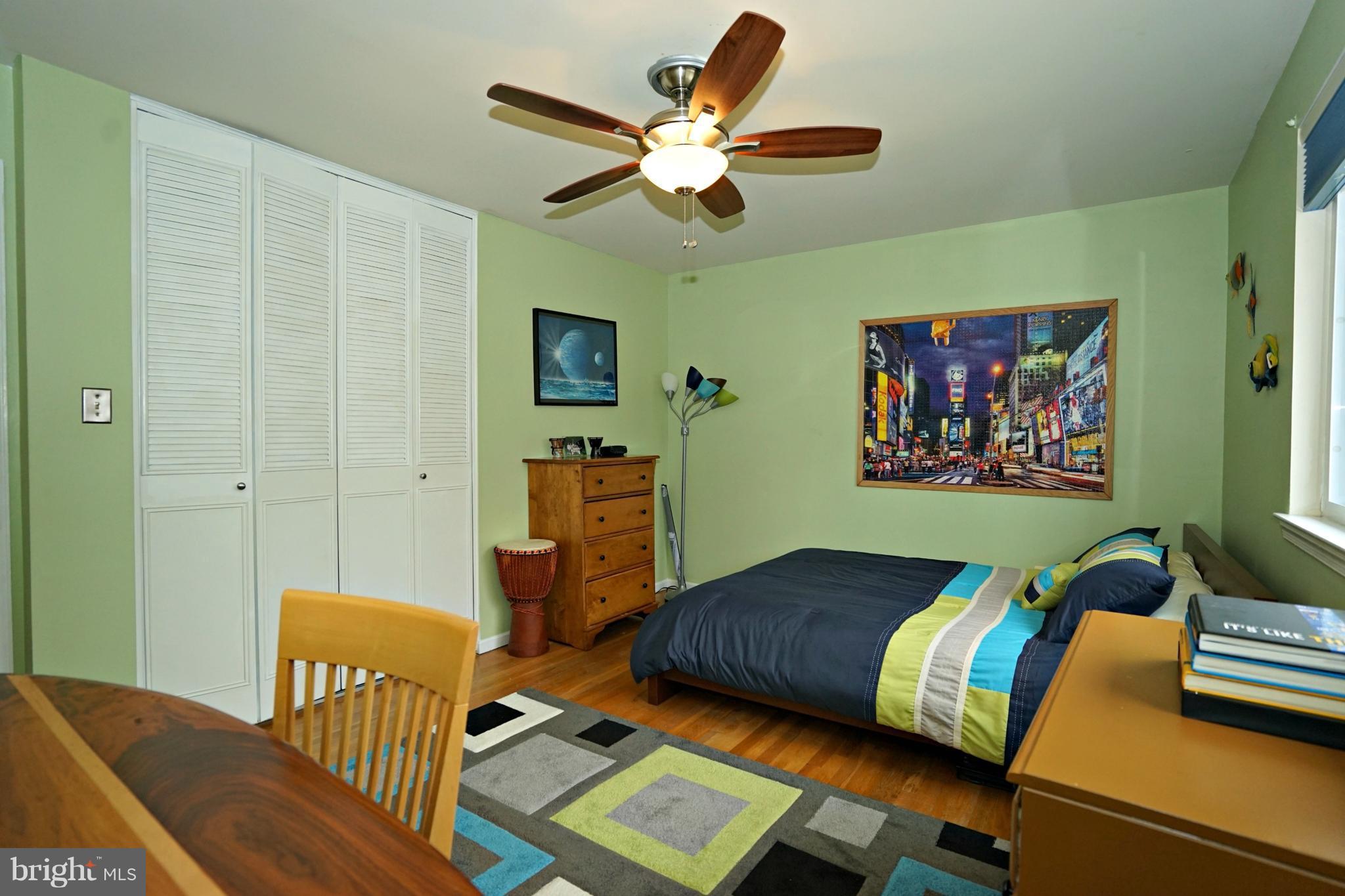 KINGS PARK WEST - Residential