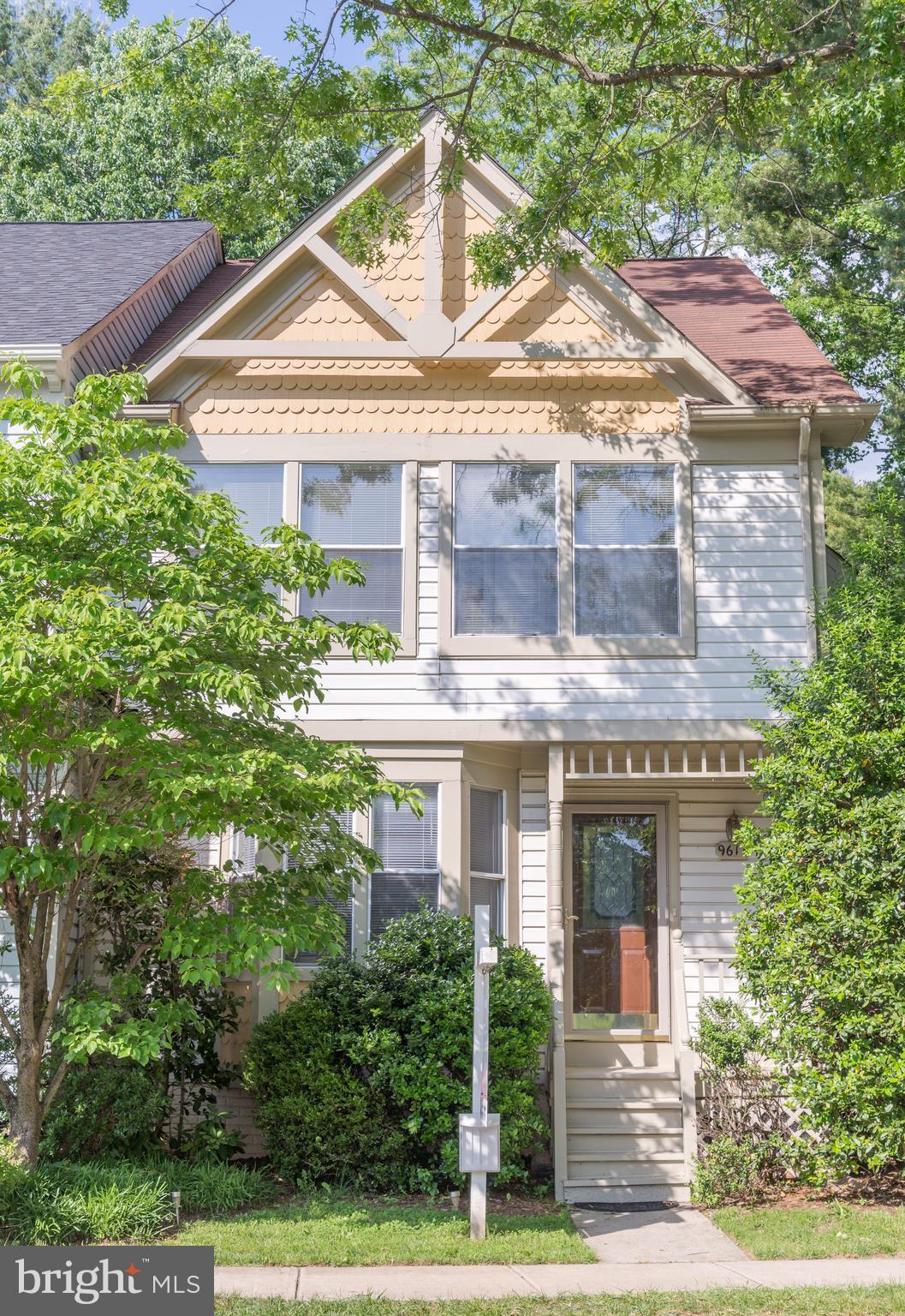 HILLSDALE - Residential