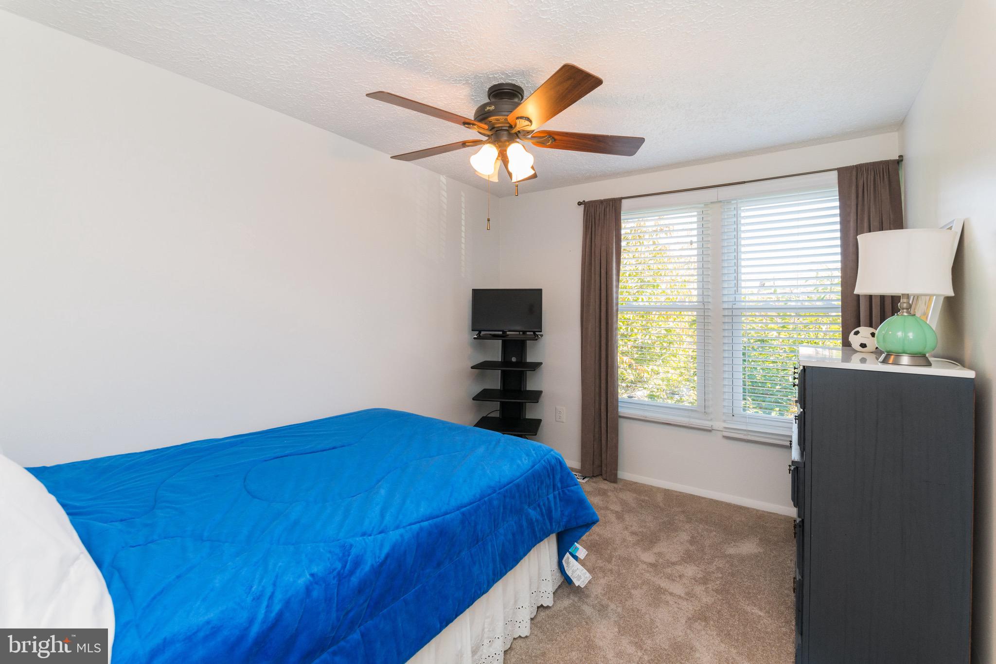 QUEEN ANNE VILLAGE - Residential