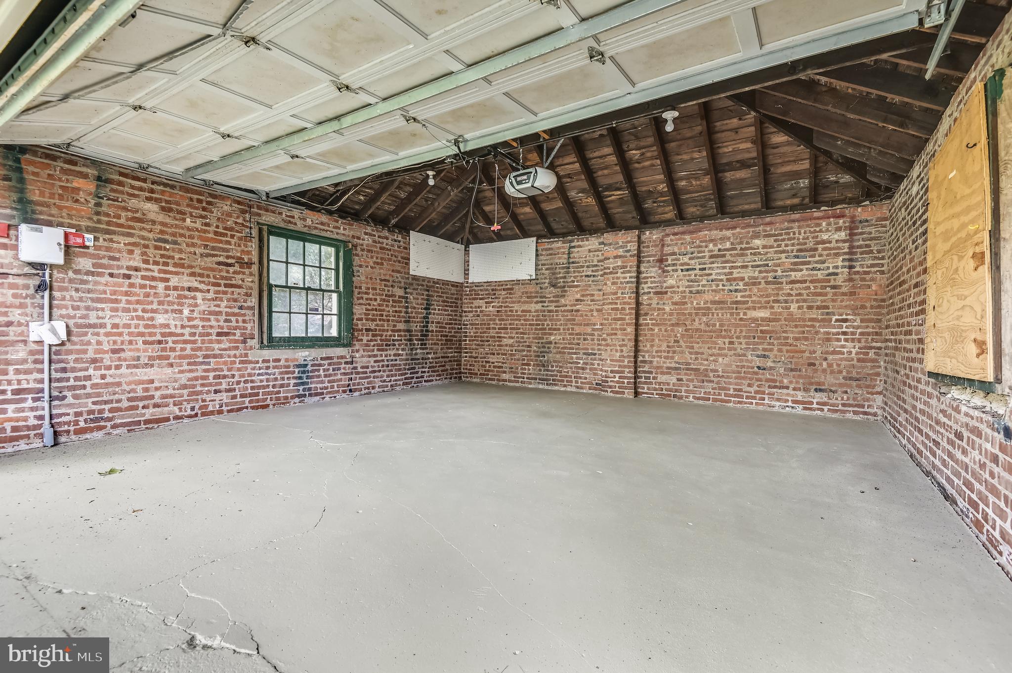 GUILFORD - Residential