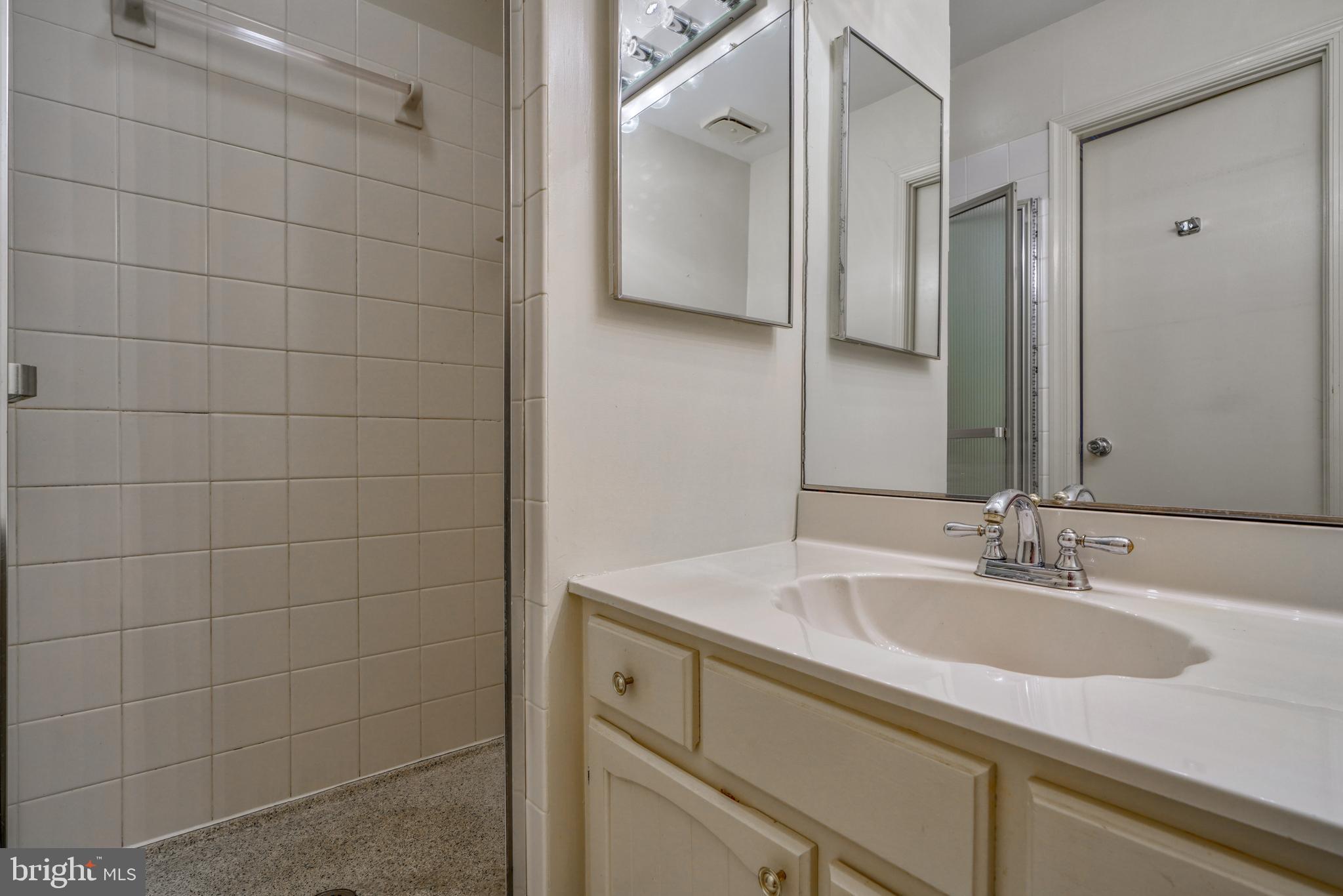 STEVENSON MEWS - Residential