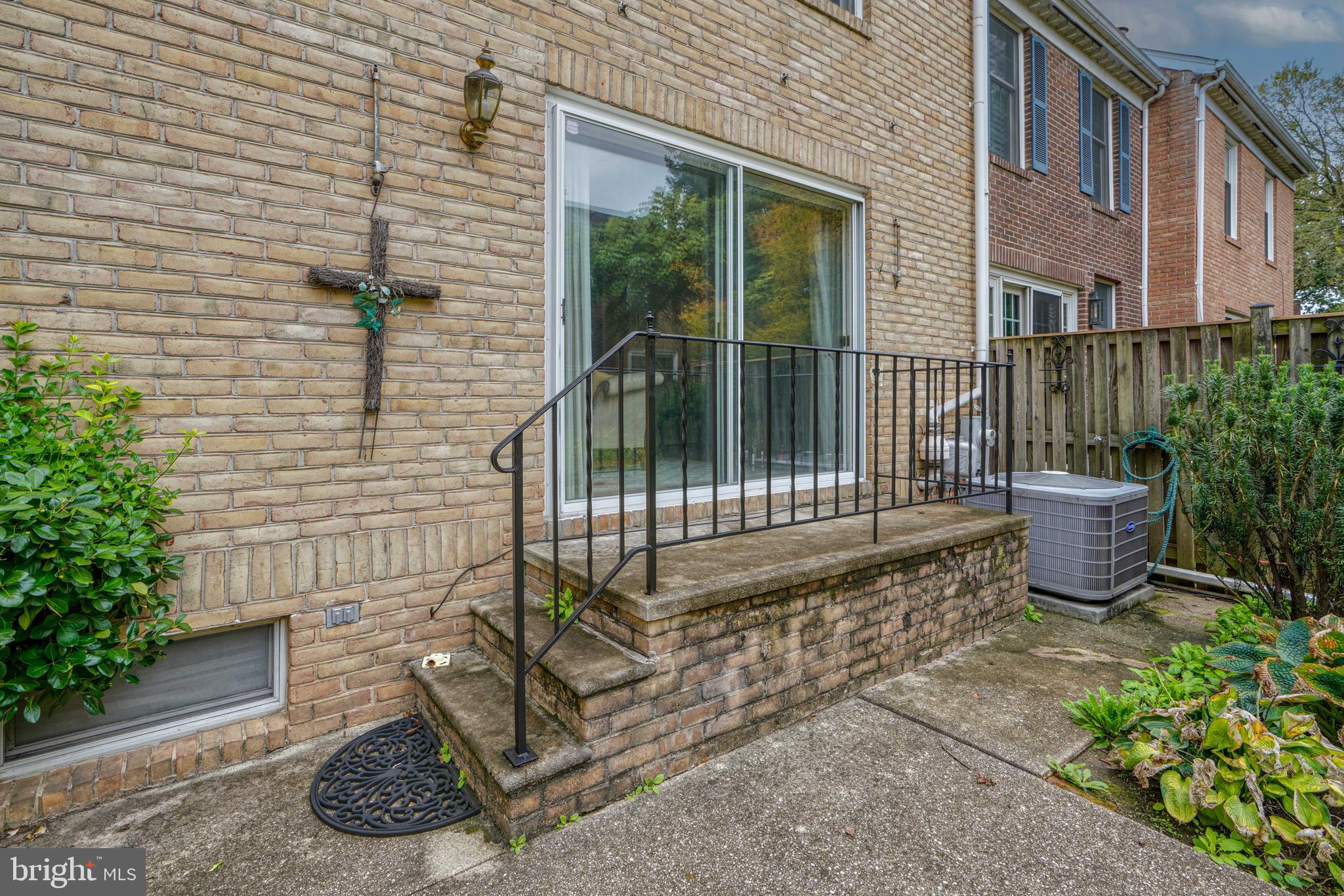 STEVENSON MEWS - Residential