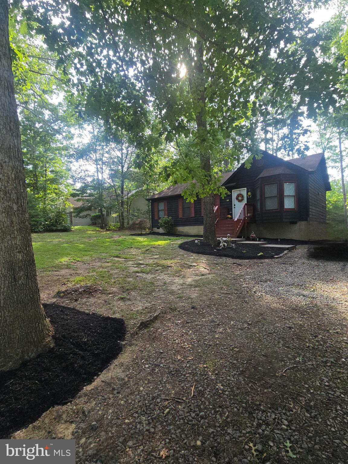 611 ABBEY DRIVE