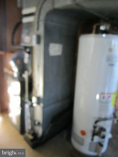 PARKLAWN - Residential Lease