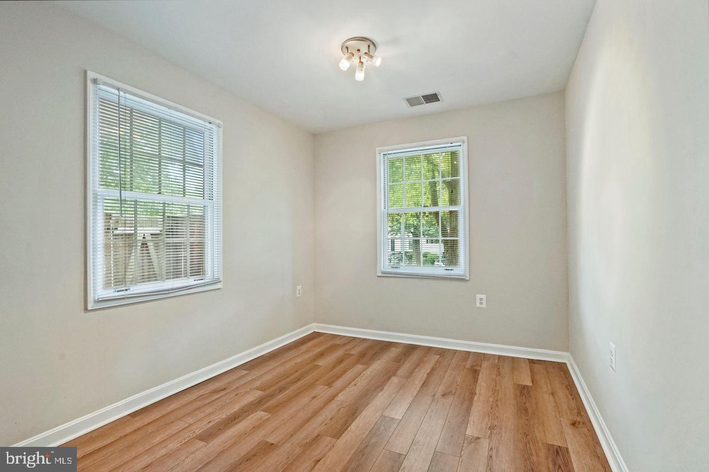 105 WESTWICK COURT 1