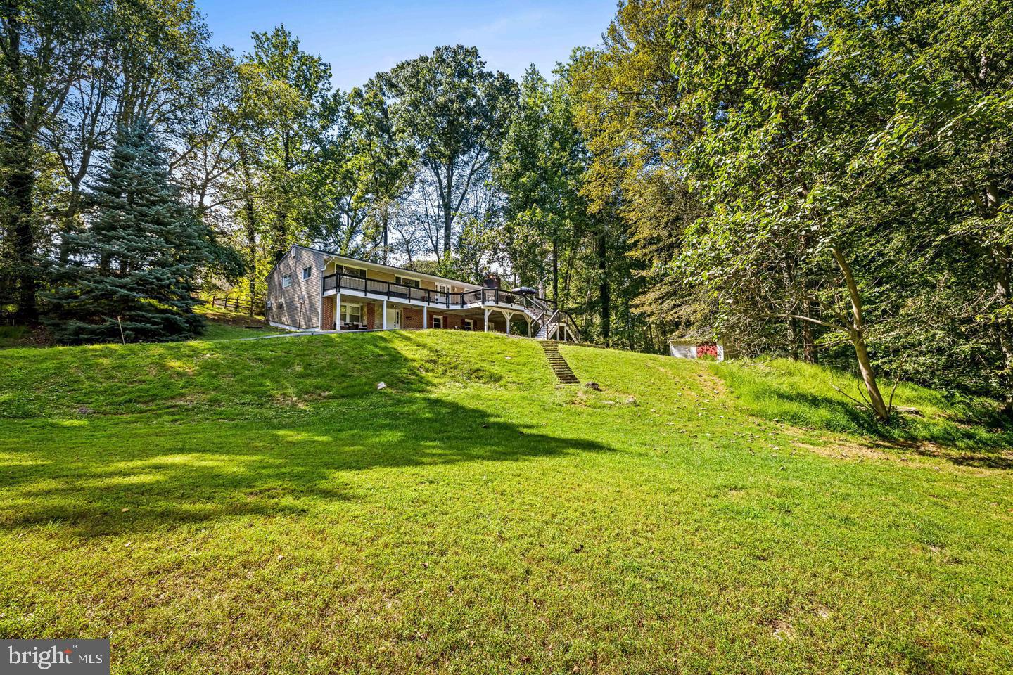 4 CAROLINA AVENUE