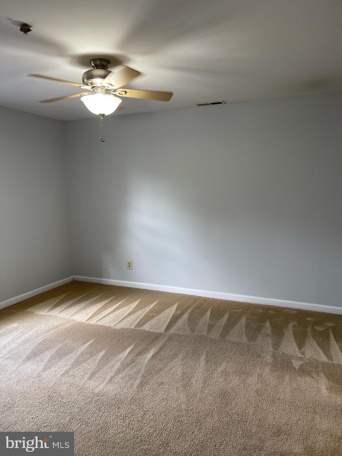 CARRIAGE POINTE AT AQUIA - Residential Lease