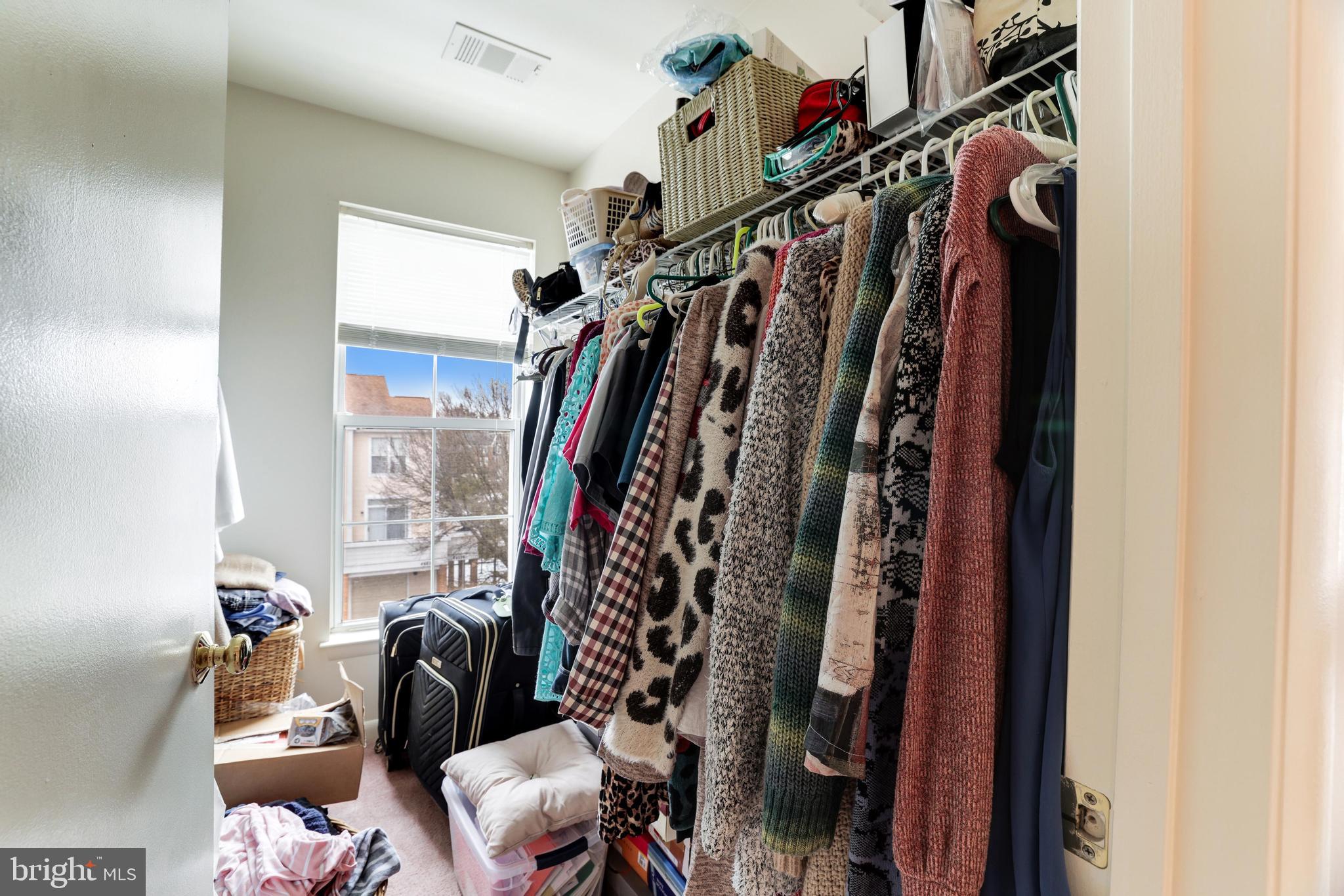 RAVENWOOD - Residential