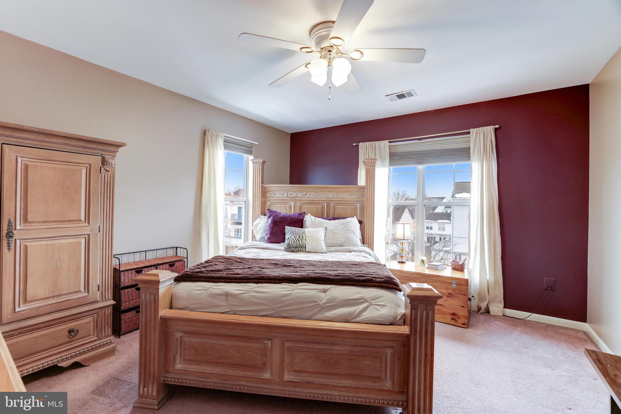 RAVENWOOD - Residential