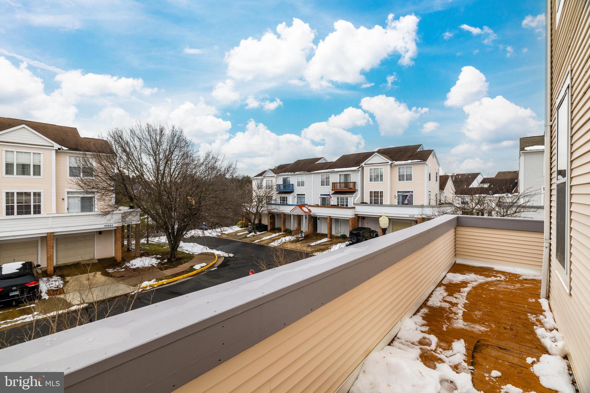 RAVENWOOD - Residential