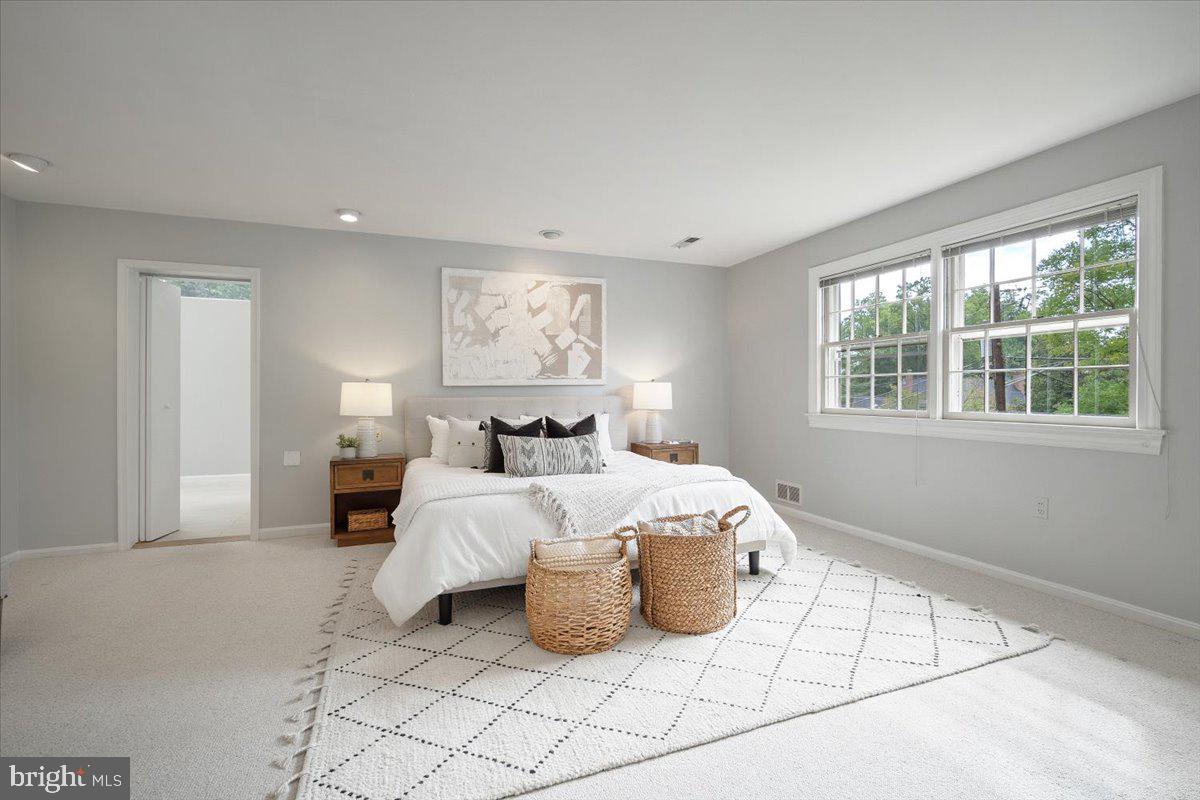 KENWOOD PARK - Residential