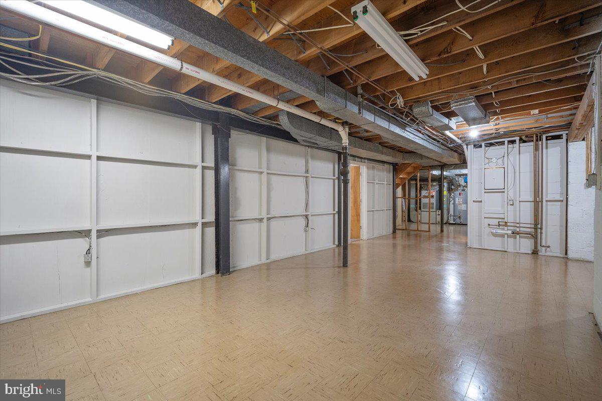 KENWOOD PARK - Residential