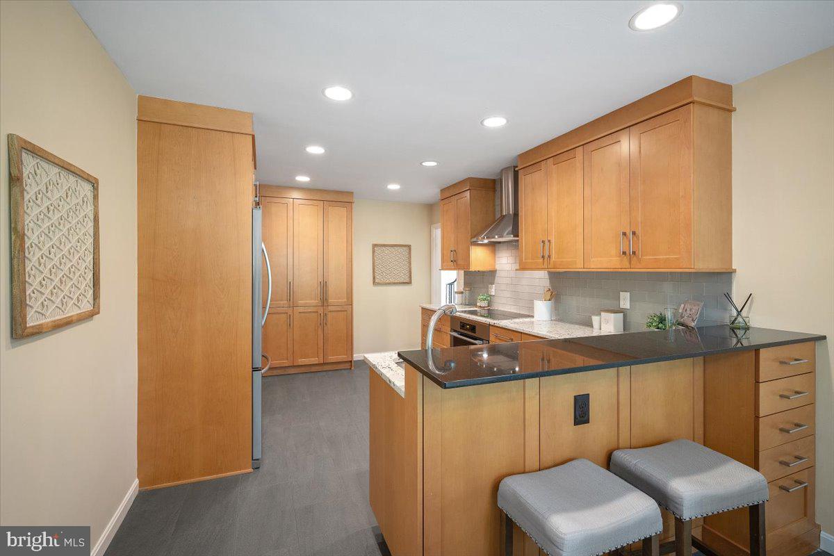 KENWOOD PARK - Residential