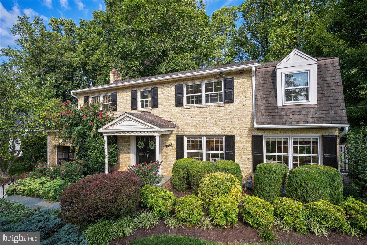 KENWOOD PARK - Residential