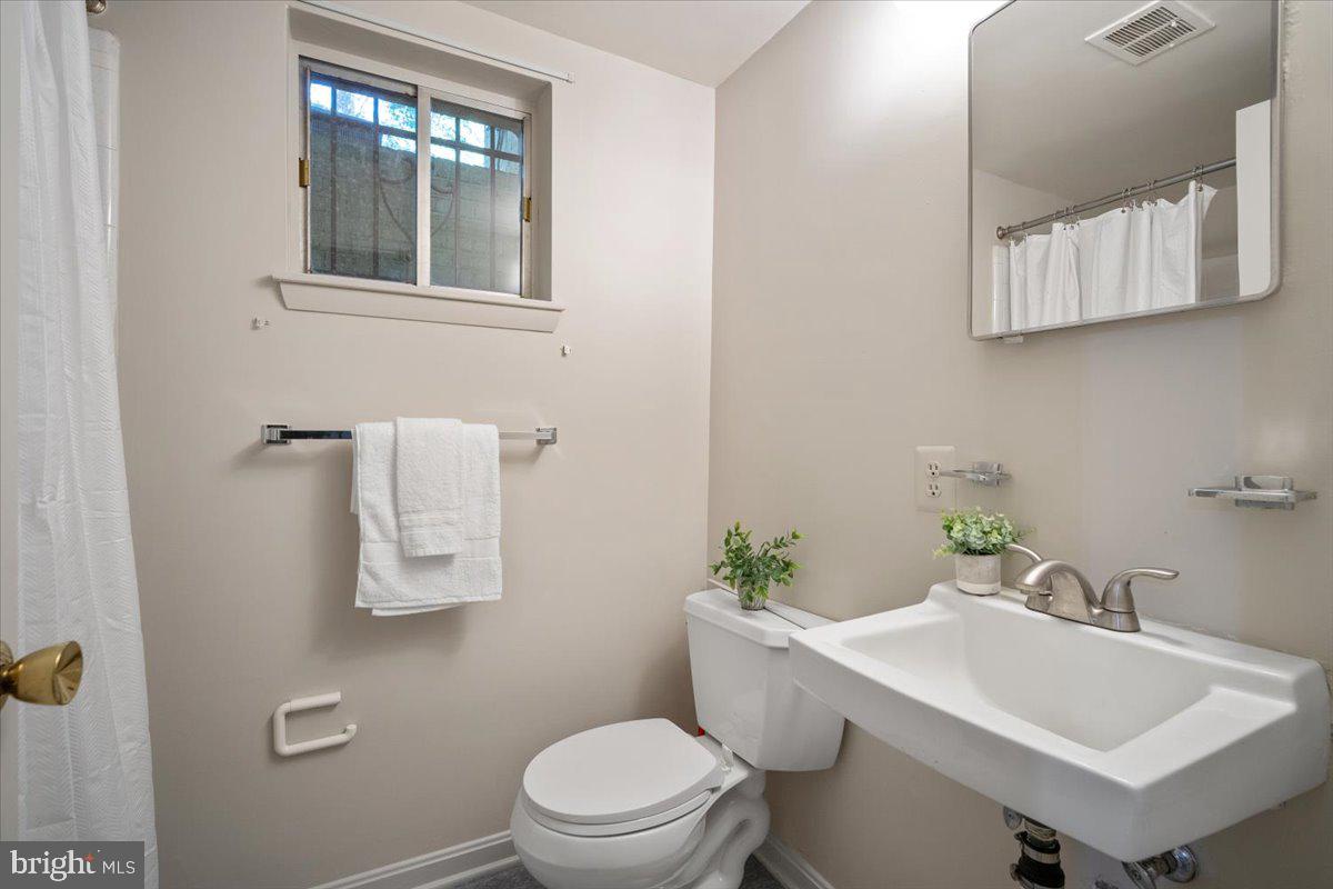 KENWOOD PARK - Residential