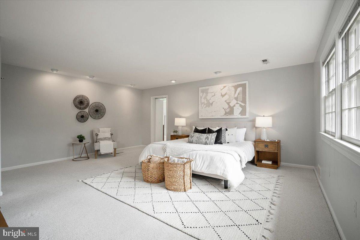 KENWOOD PARK - Residential