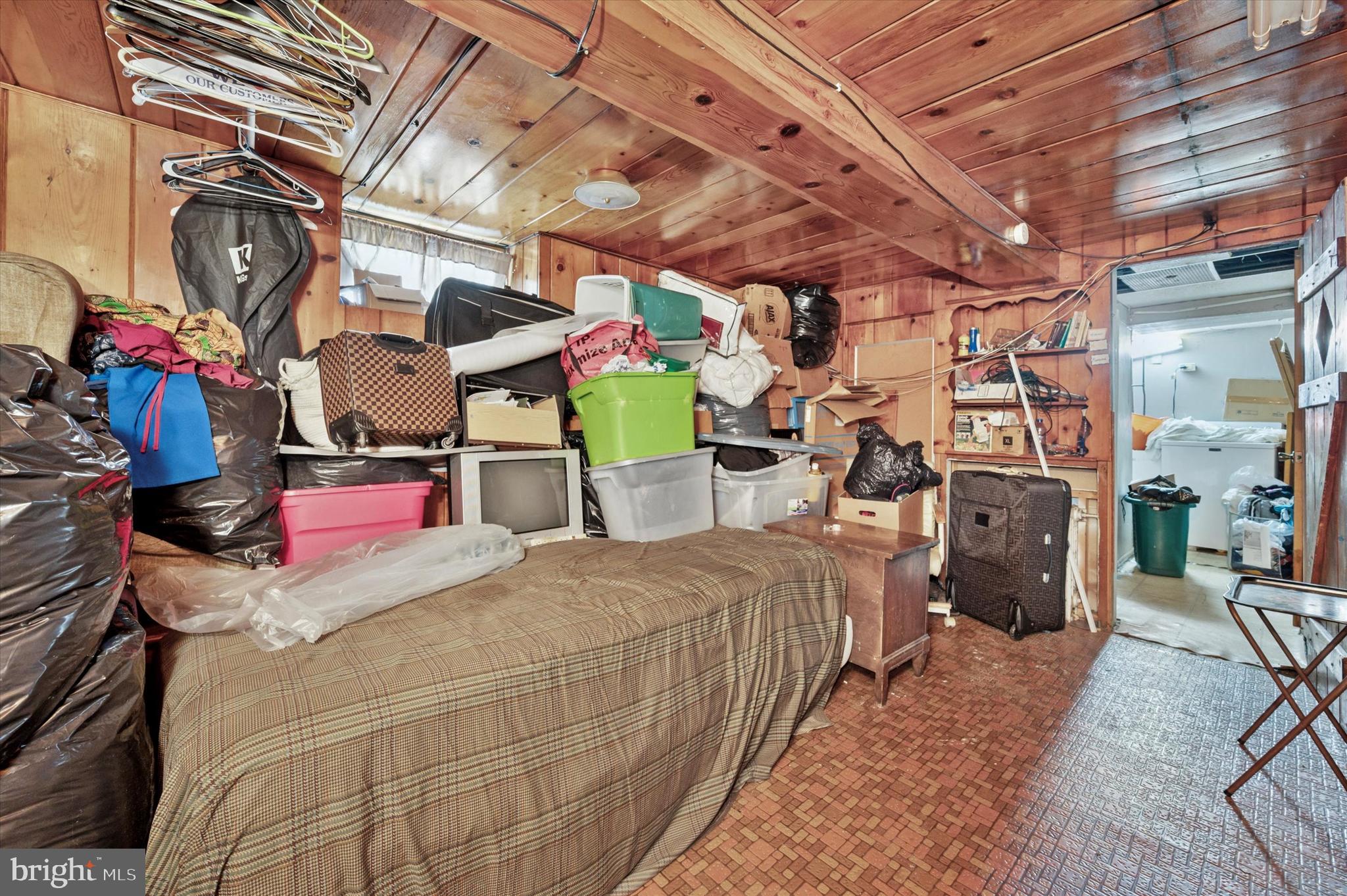 COBBS CREEK - Residential