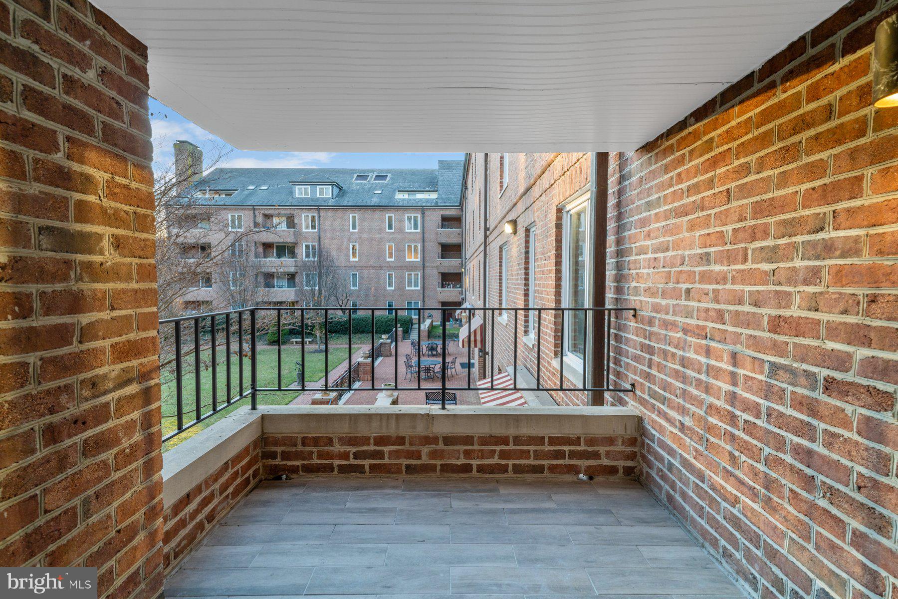 THE RISTEAU - Residential